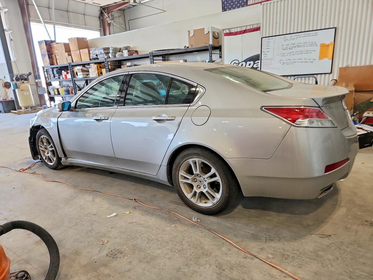 2011 Acura Tl Silver vin: 19UUA8F54BA006690