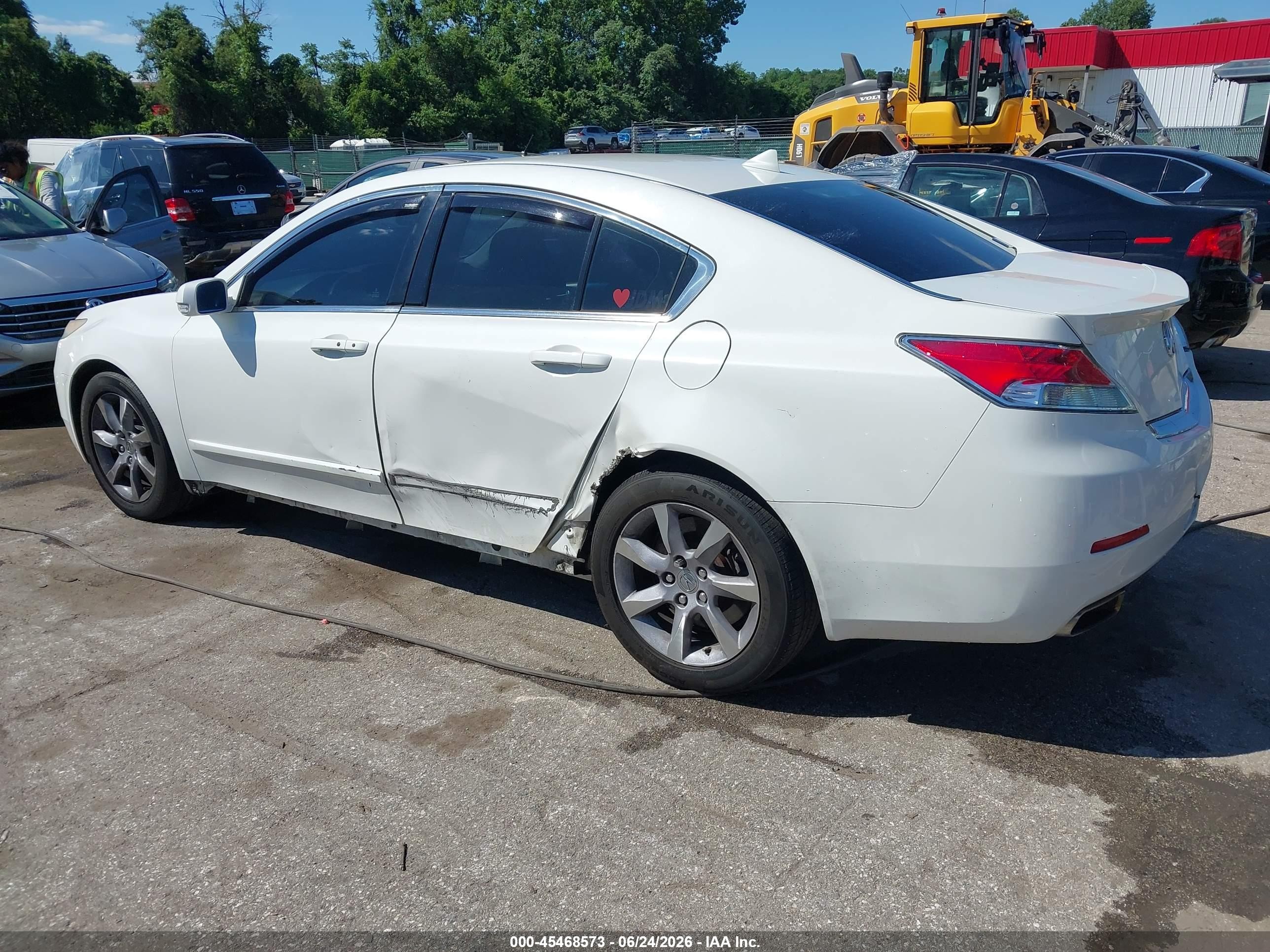 2013 Acura Tl 3.5 White vin: 19UUA8F54DA006529