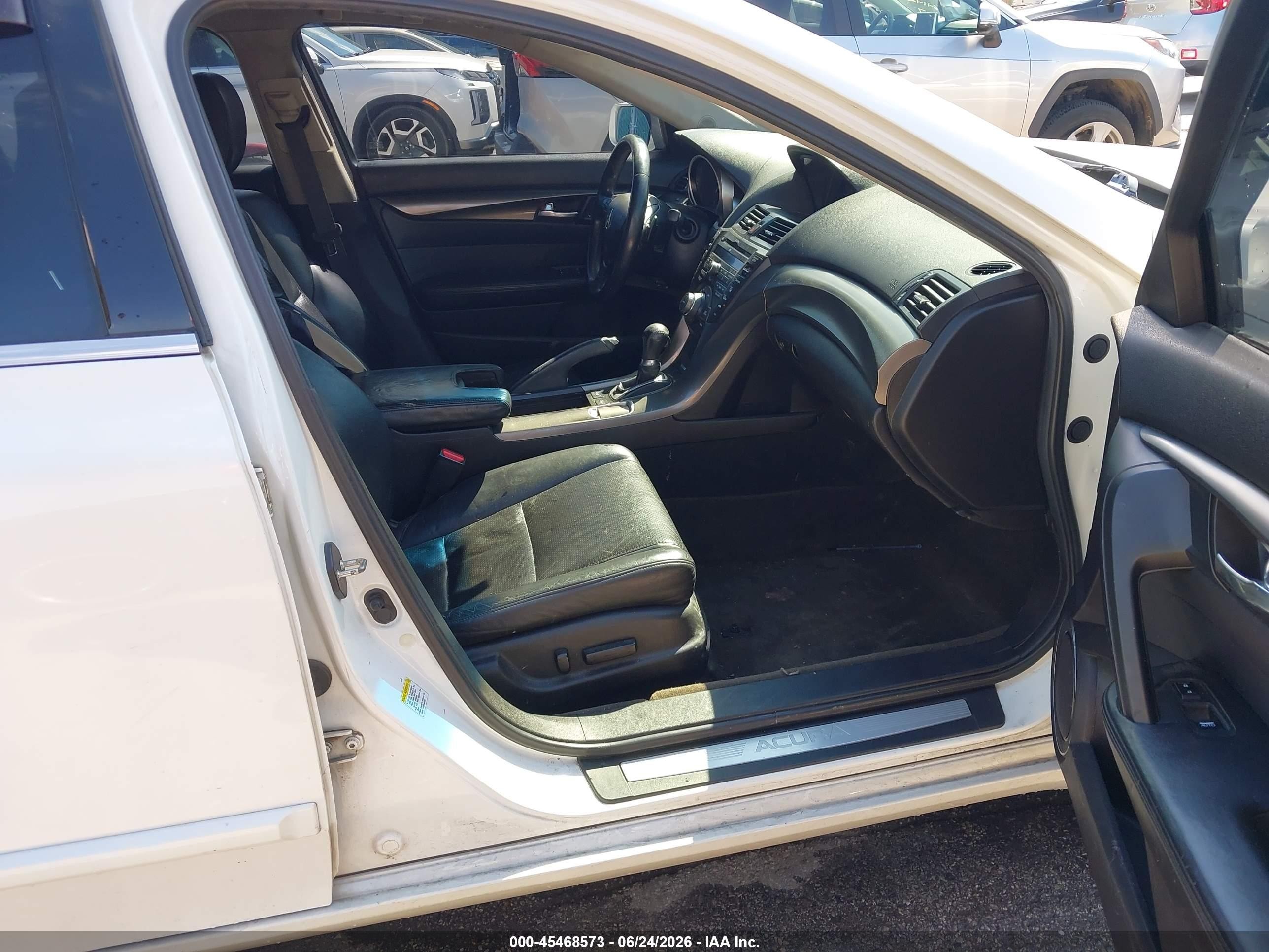2013 Acura Tl 3.5 White vin: 19UUA8F54DA006529