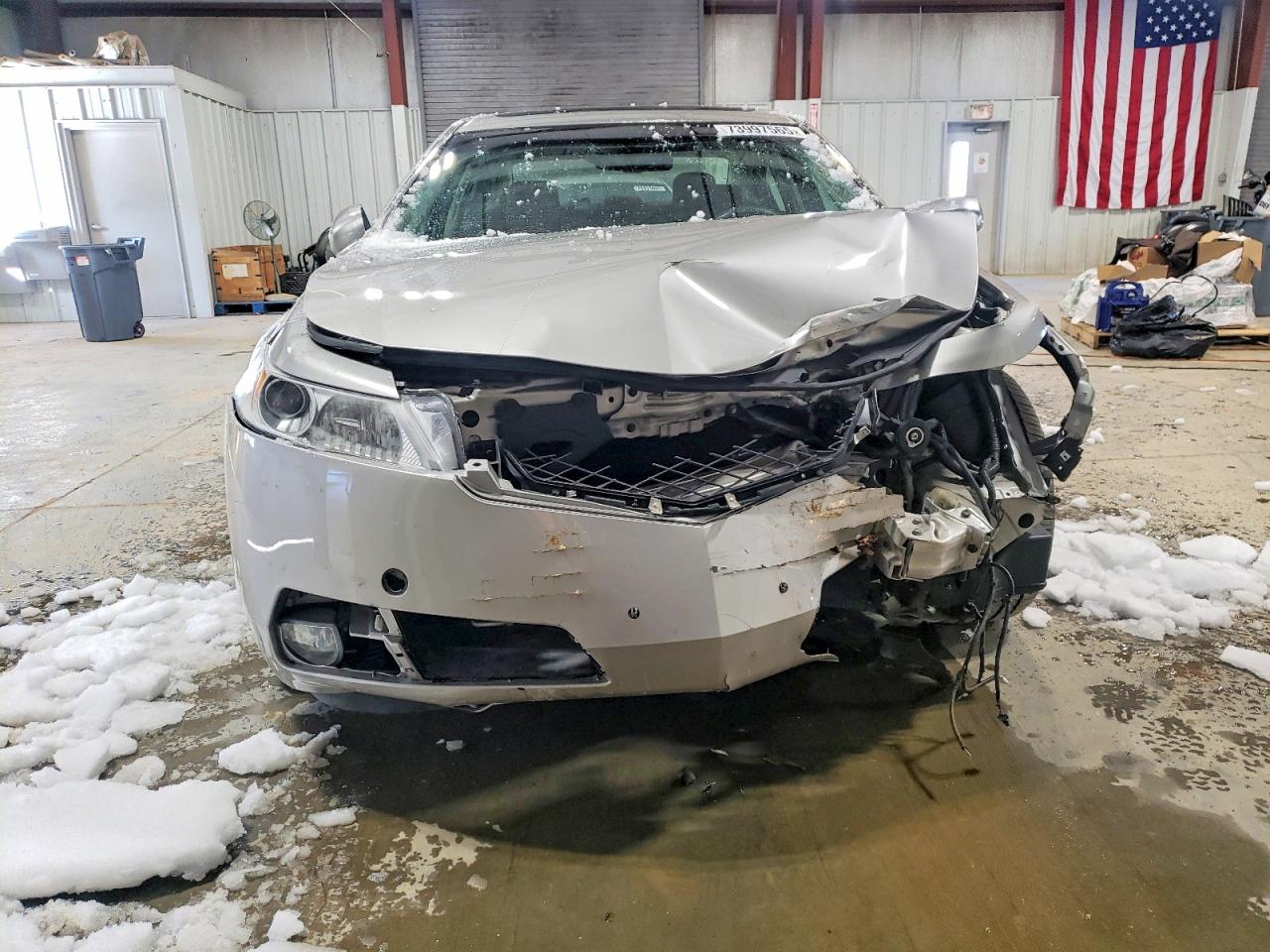 2010 Acura Tl Silver vin: 19UUA8F55AA009189