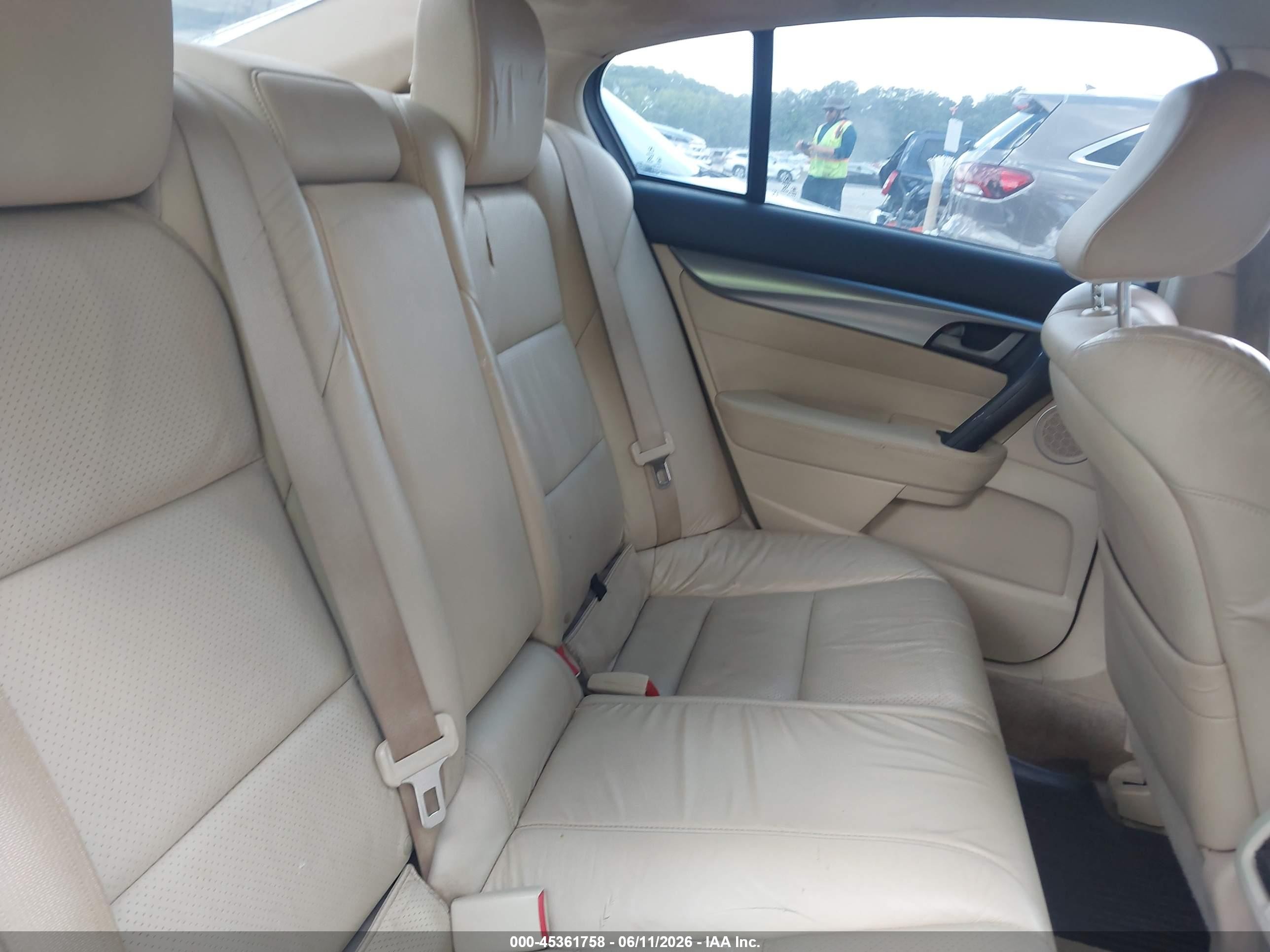 2010 Acura Tl 3.5 Черный vin: 19UUA8F55AA015882