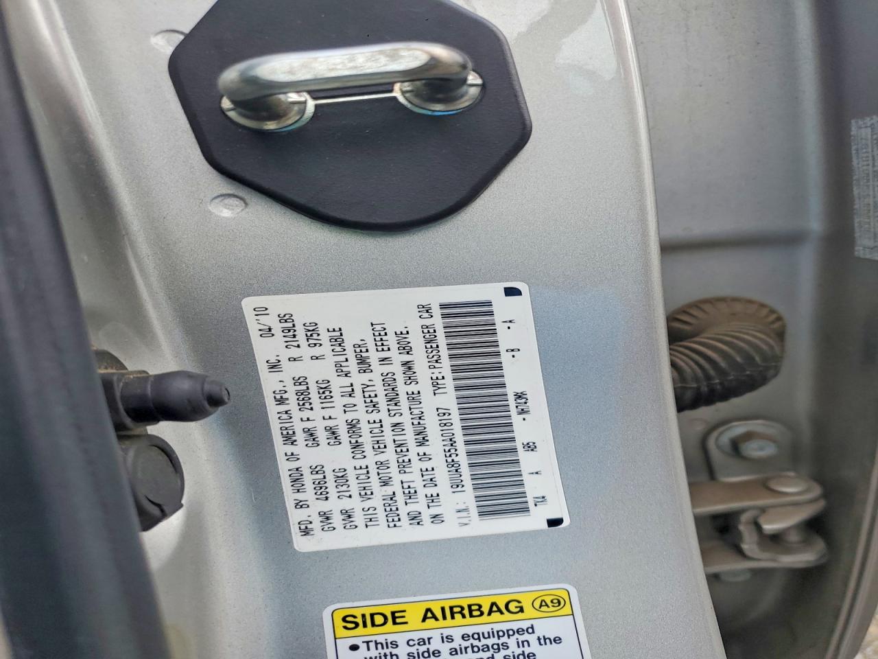 2010 Acura Tl Серебряный vin: 19UUA8F55AA018197