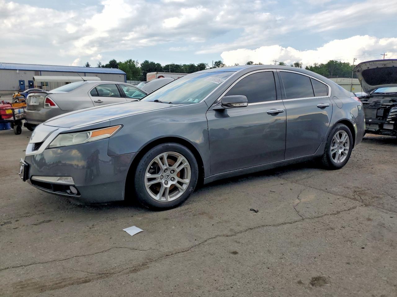 2010 Acura Tl Серый vin: 19UUA8F55AA021357
