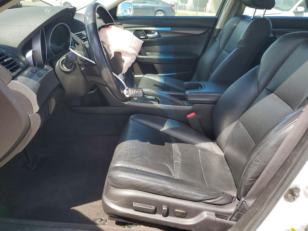2013 Acura Tl Tech White vin: 19UUA8F55DA000058