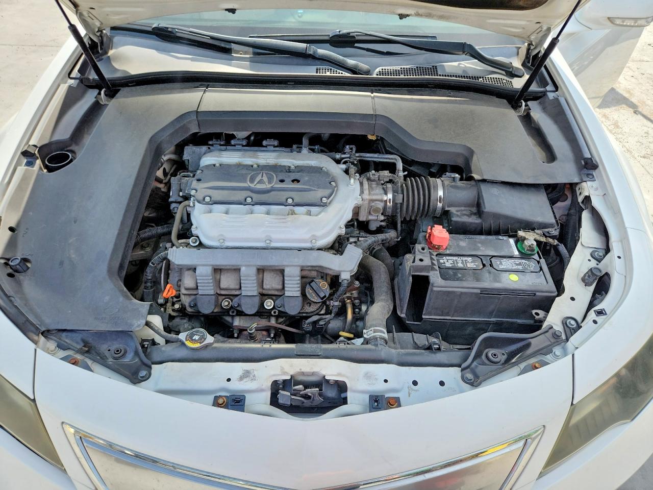 2013 Acura Tl Tech White vin: 19UUA8F55DA006684