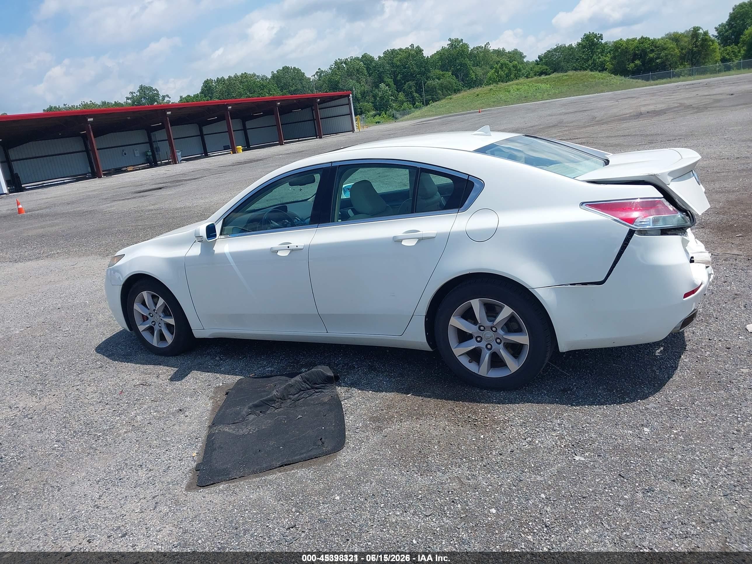 2014 Acura Tl 3.5 White vin: 19UUA8F55EA004063