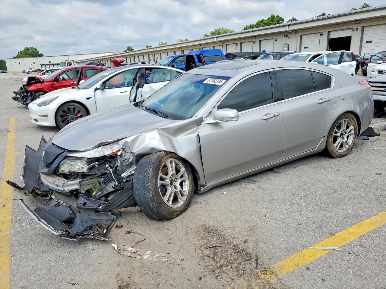 2010 Acura Tl Серебряный vin: 19UUA8F56AA001957