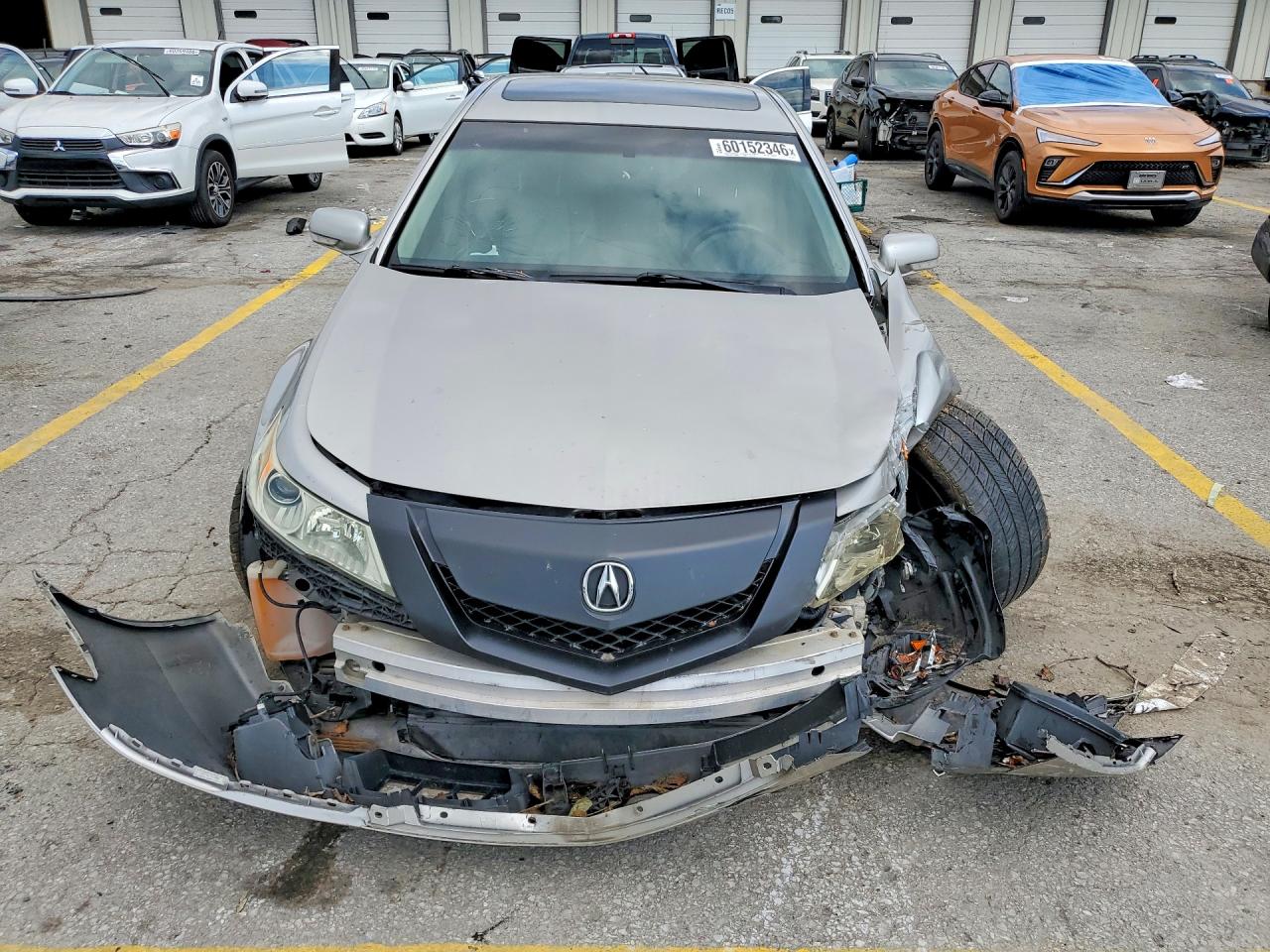 2010 Acura Tl Silver vin: 19UUA8F56AA001957