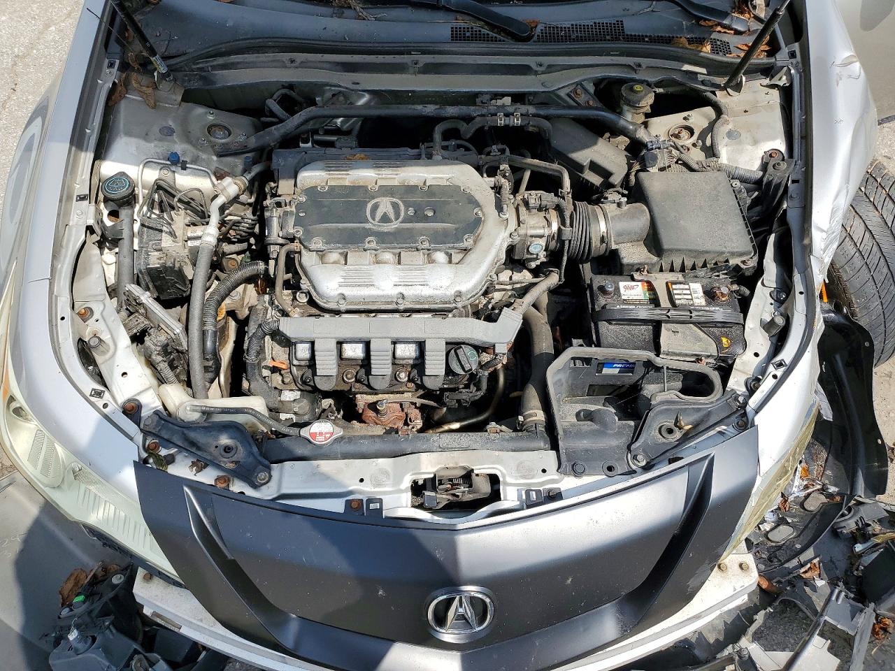 2010 Acura Tl Silver vin: 19UUA8F56AA001957