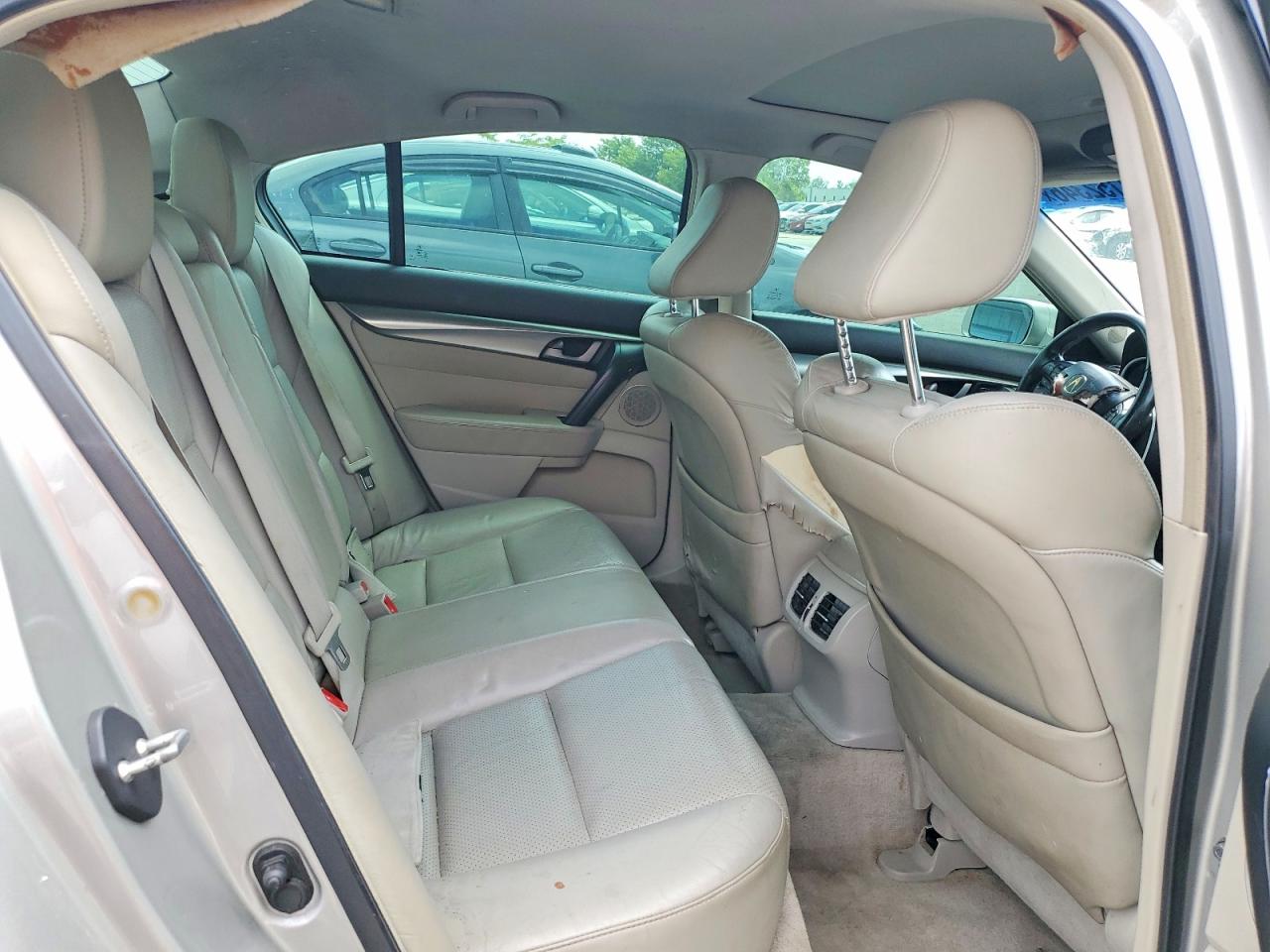 2010 Acura Tl Silver vin: 19UUA8F56AA001957