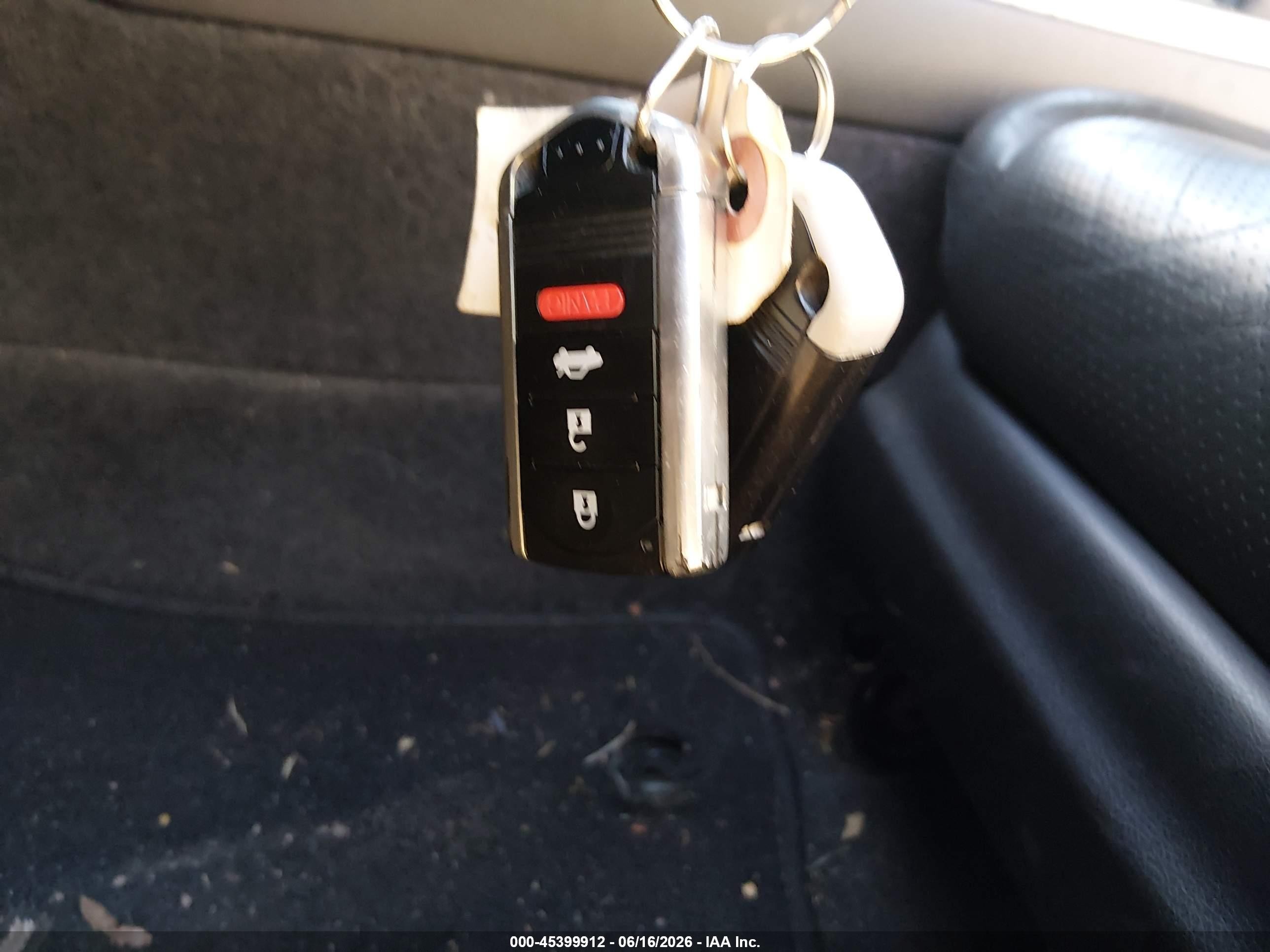 2010 Acura Tl 3.5 Silver vin: 19UUA8F56AA019777