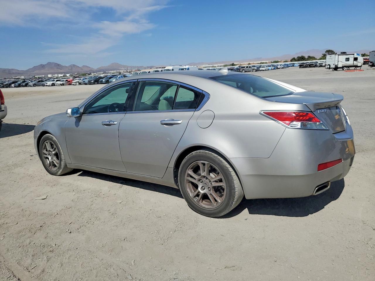 2010 Acura Tl Silver vin: 19UUA8F56AA025448