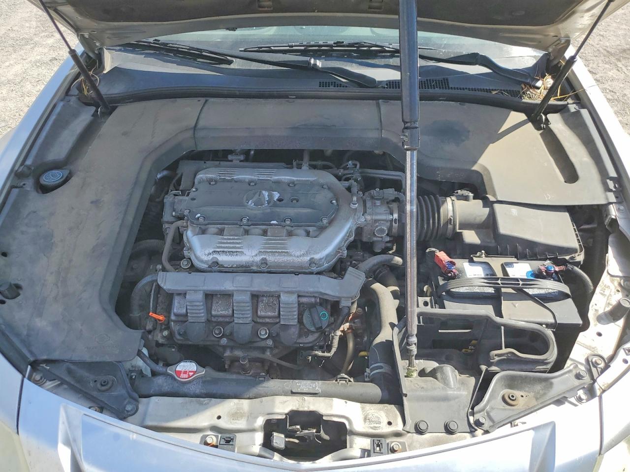2010 Acura Tl Silver vin: 19UUA8F56AA025448