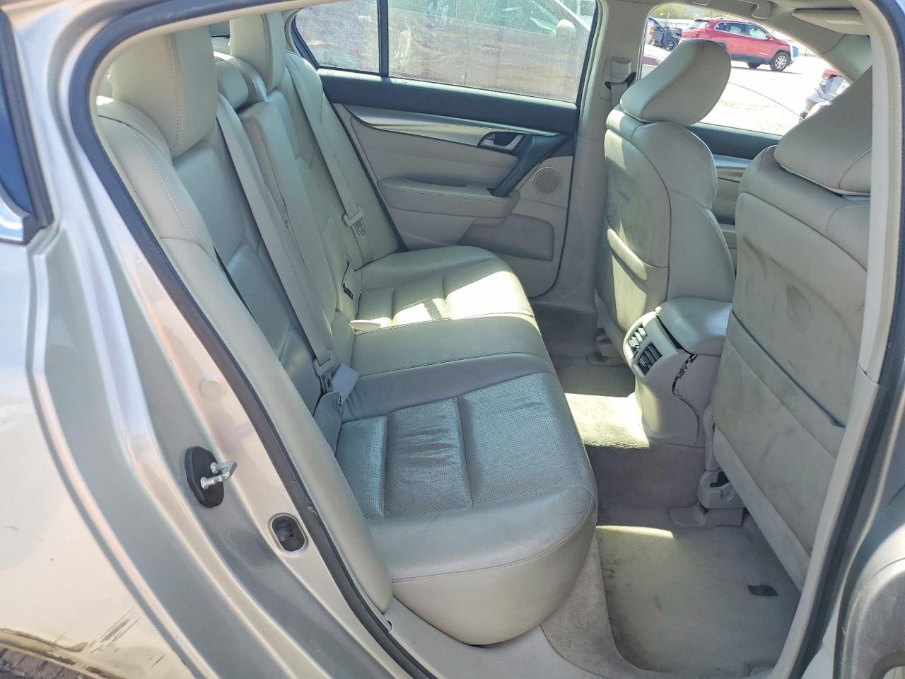 2010 Acura Tl Silver vin: 19UUA8F56AA025448