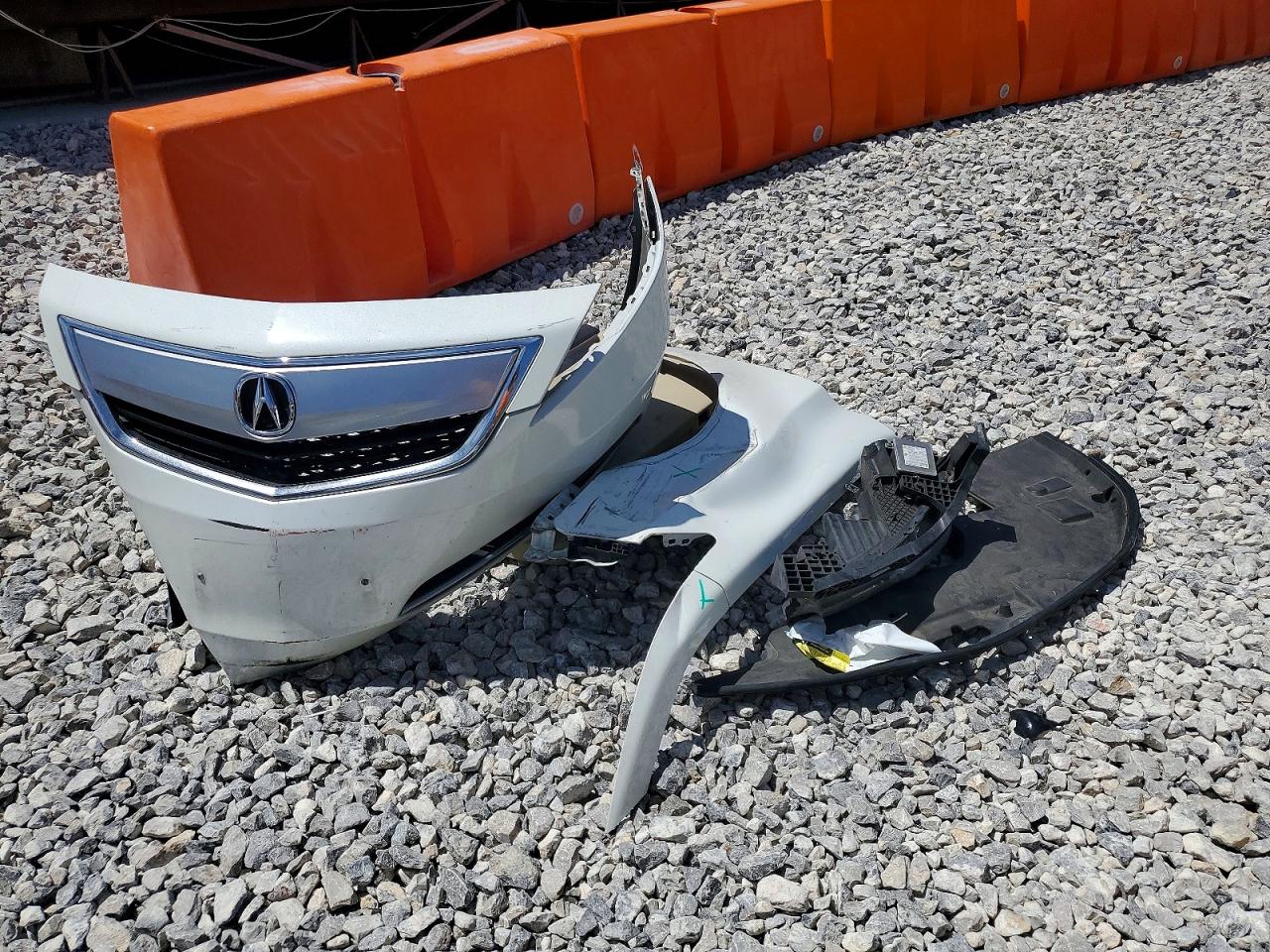 2013 Acura Tl Tech White vin: 19UUA8F56DA004653