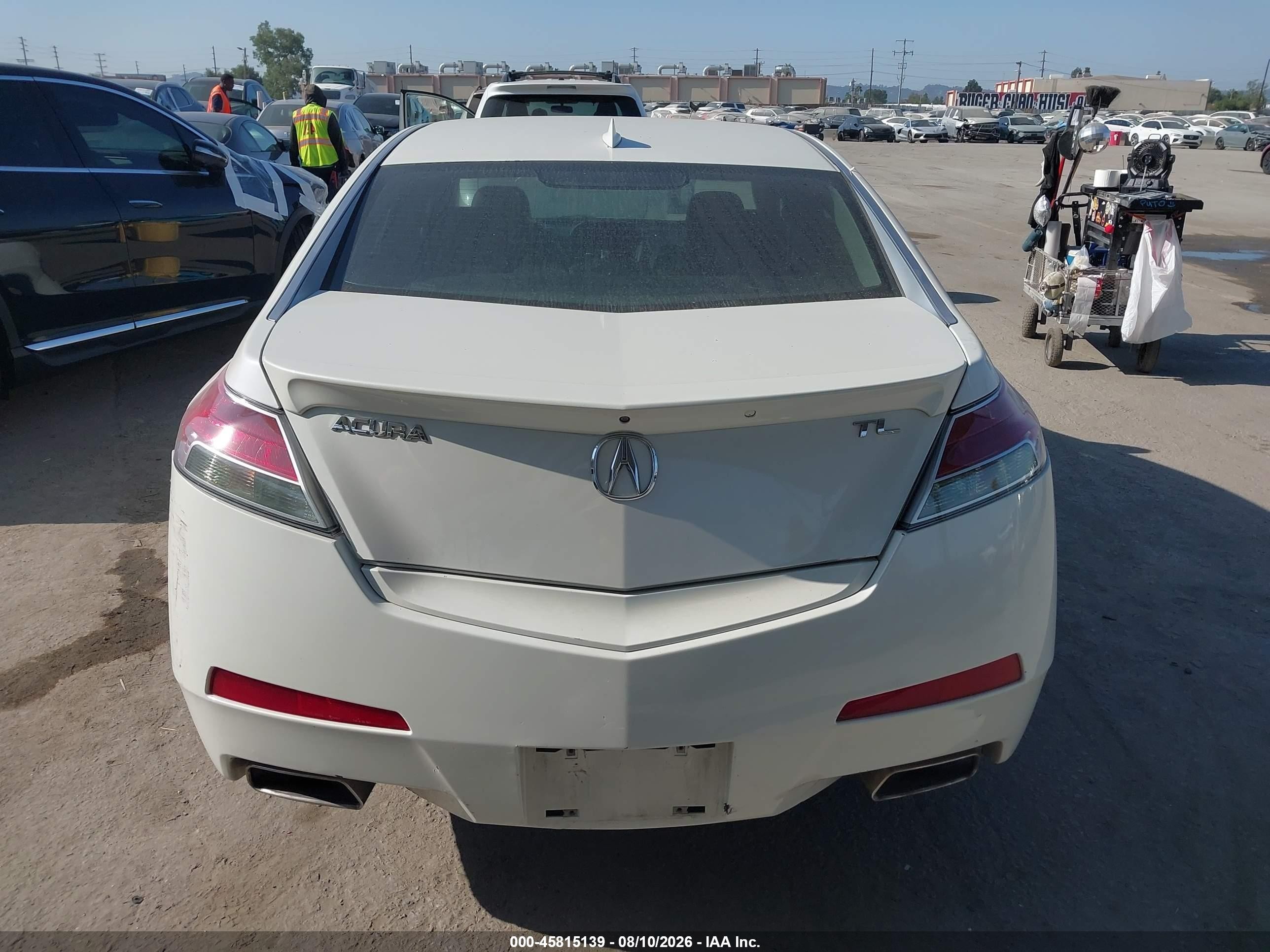 2011 Acura Tl 3.5 White vin: 19UUA8F57BA002505