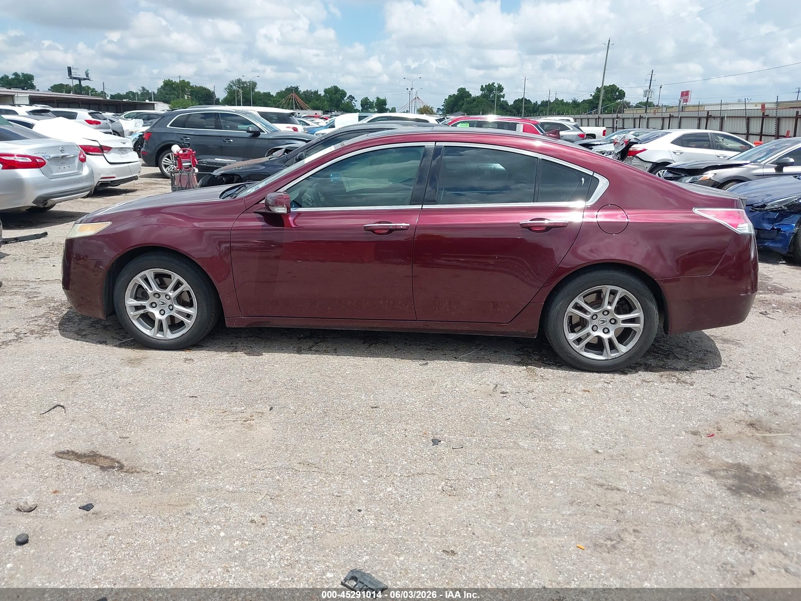 2011 Acura Tl 3.5 Burgundy vin: 19UUA8F57BA008286