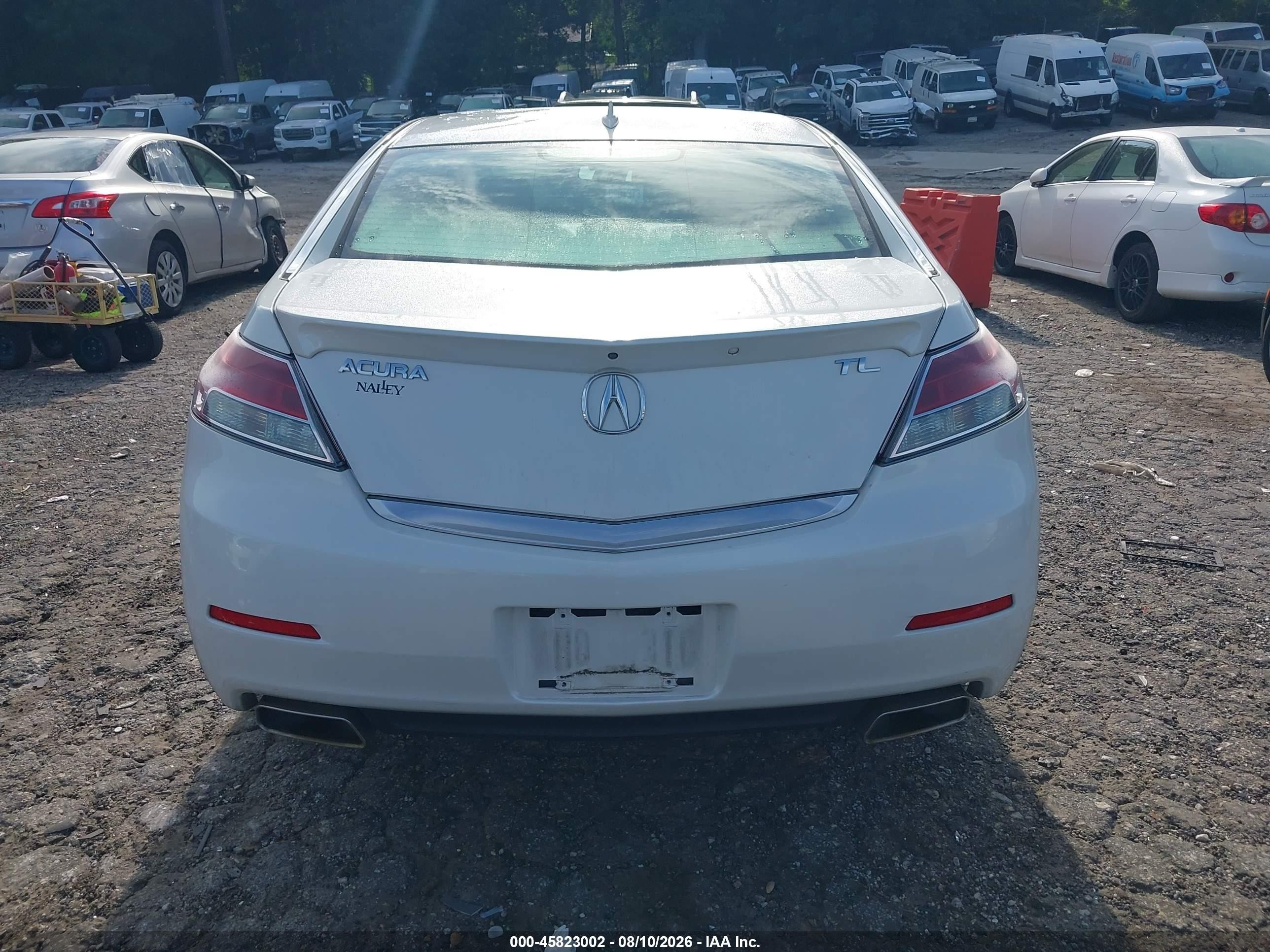 2012 Acura Tl 3.5 Белый vin: 19UUA8F57CA015577