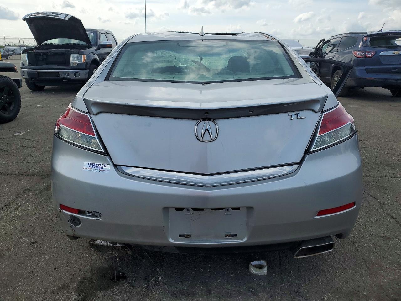 2013 Acura Tl Tech Silver vin: 19UUA8F57DA016830