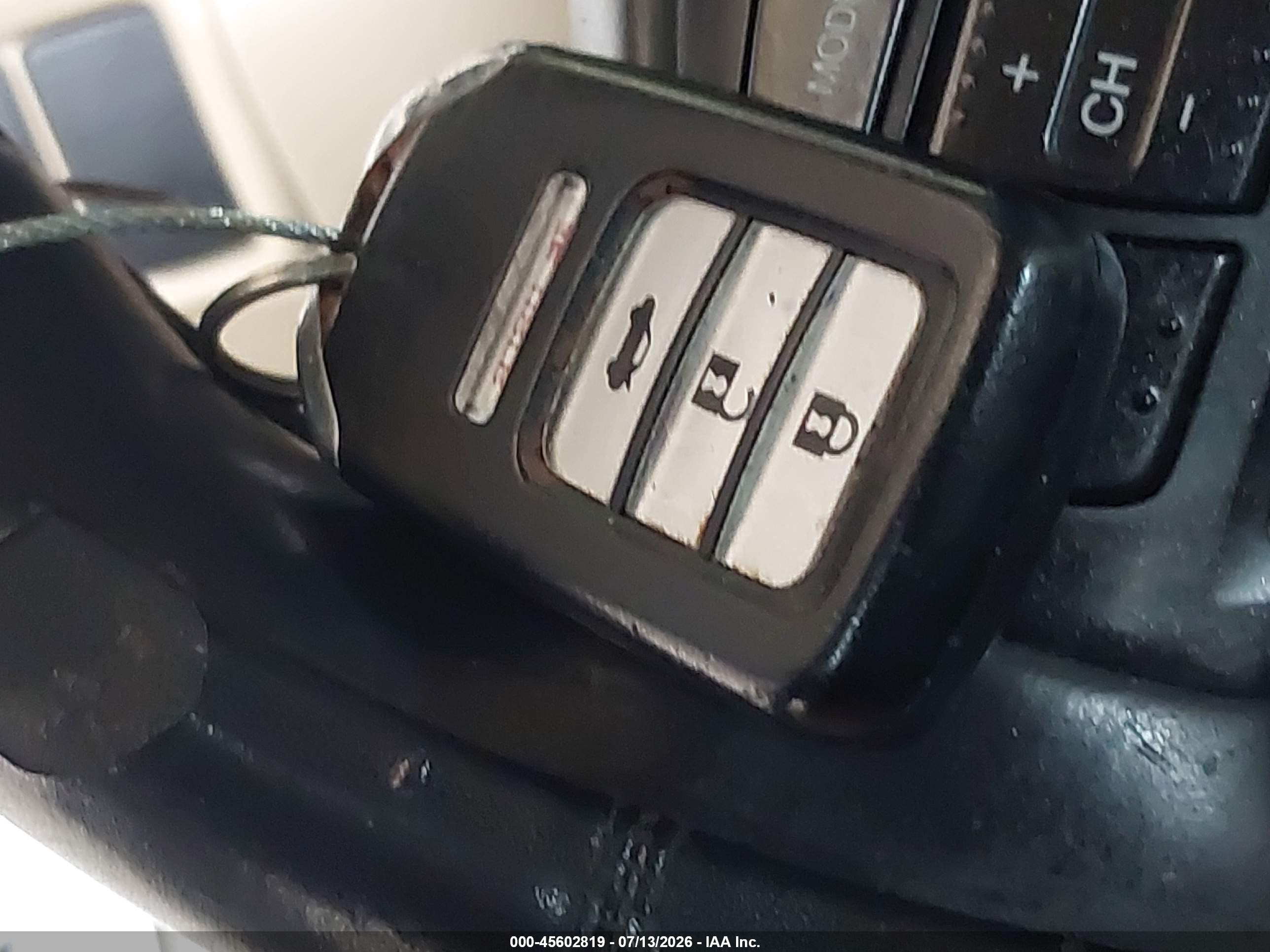 2014 Acura Tl 3.5 White vin: 19UUA8F57EA006929