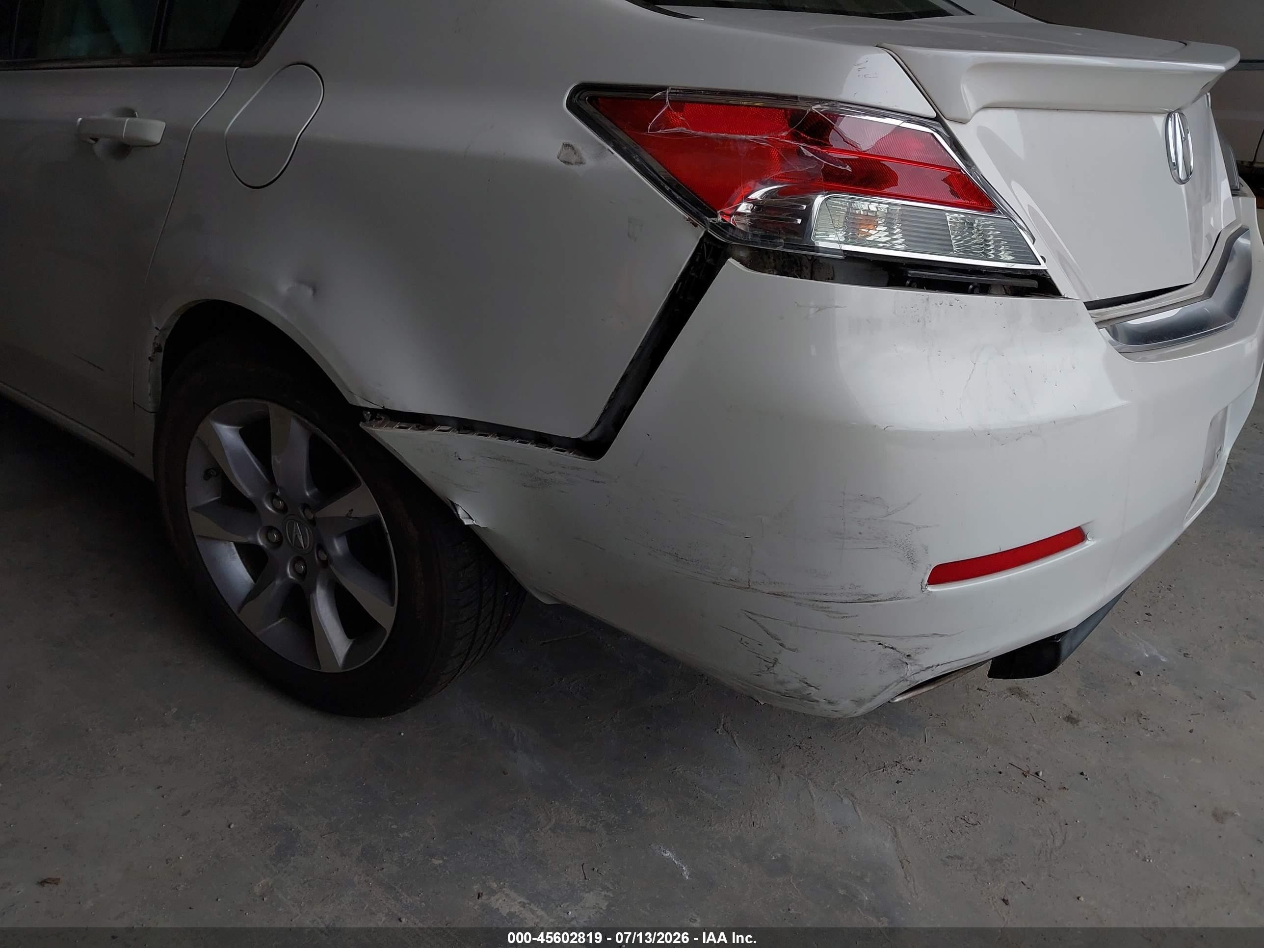 2014 Acura Tl 3.5 White vin: 19UUA8F57EA006929