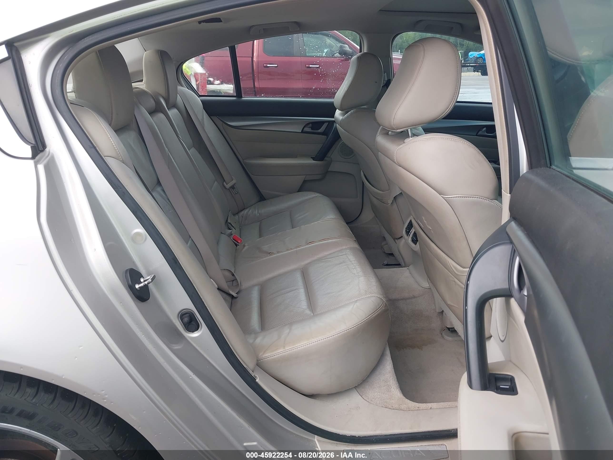 2010 Acura Tl 3.5 Silver vin: 19UUA8F58AA010465