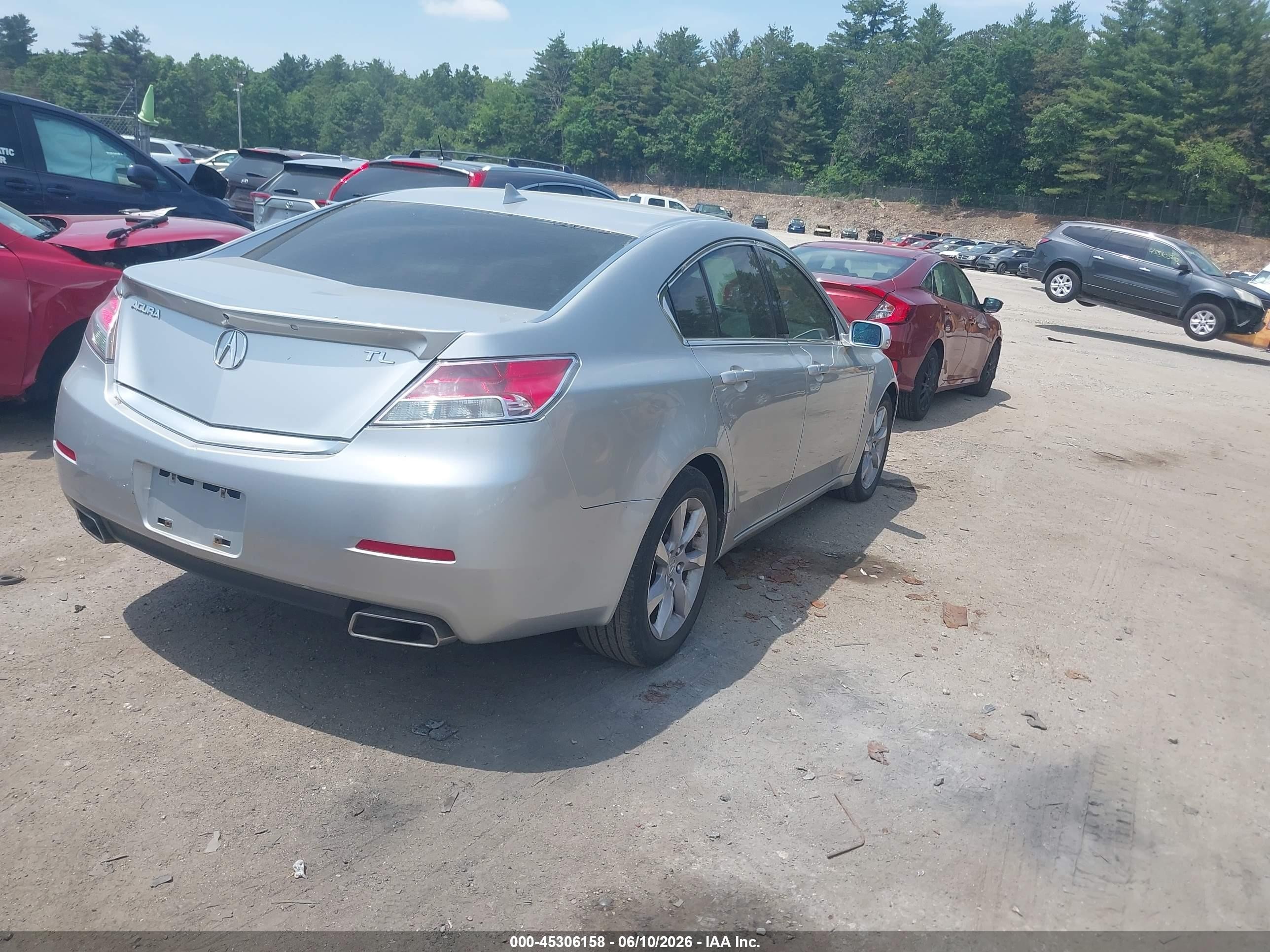 2012 Acura Tl 3.5 Серебряный vin: 19UUA8F58CA013580