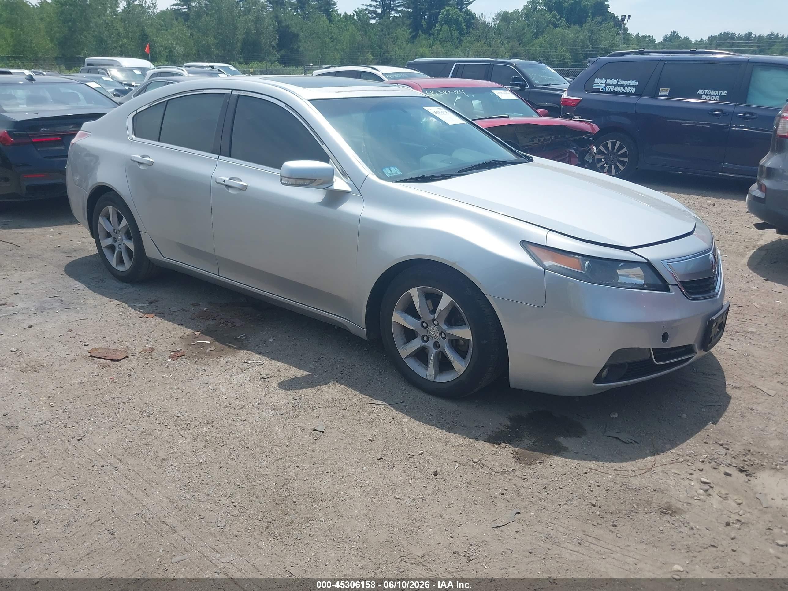 2012 Acura Tl 3.5 Серебряный vin: 19UUA8F58CA013580