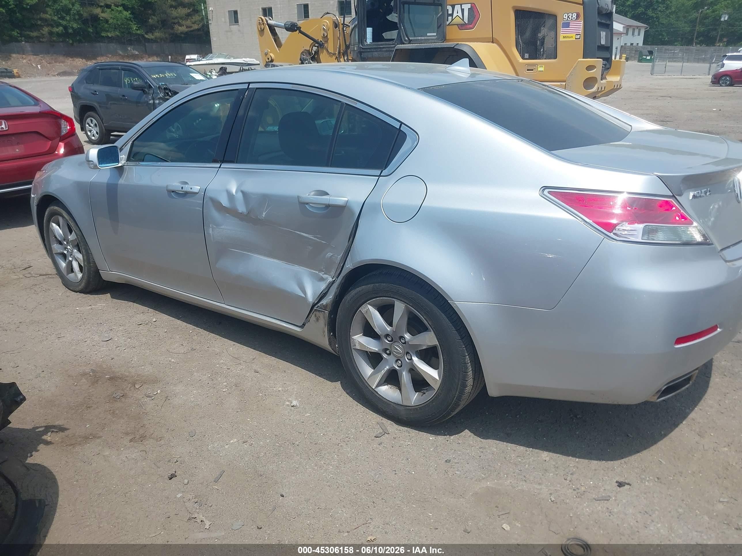 2012 Acura Tl 3.5 Серебряный vin: 19UUA8F58CA013580