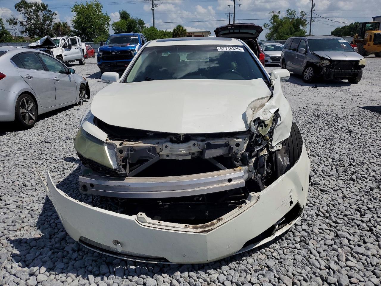 2010 Acura Tl White vin: 19UUA8F59AA020227