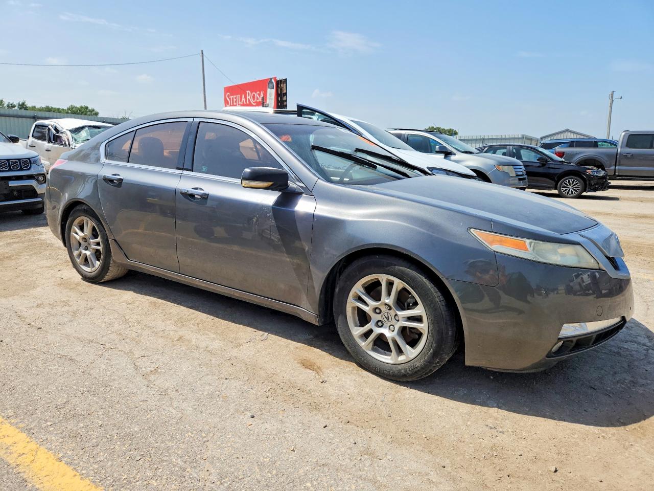 2010 Acura Tl Silver vin: 19UUA8F5XAA006045