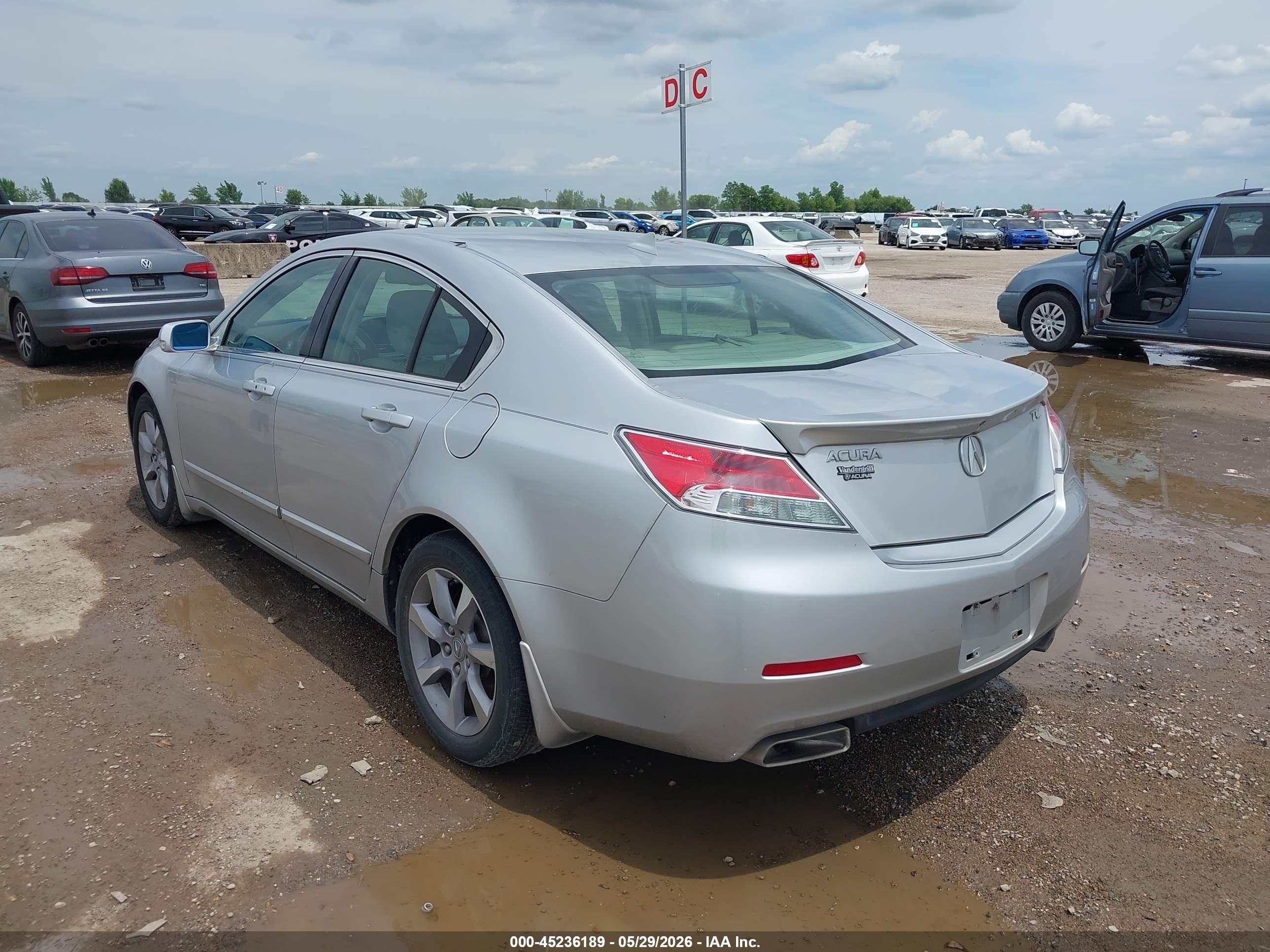 2012 Acura Tl 3.5 Silver vin: 19UUA8F5XCA027335