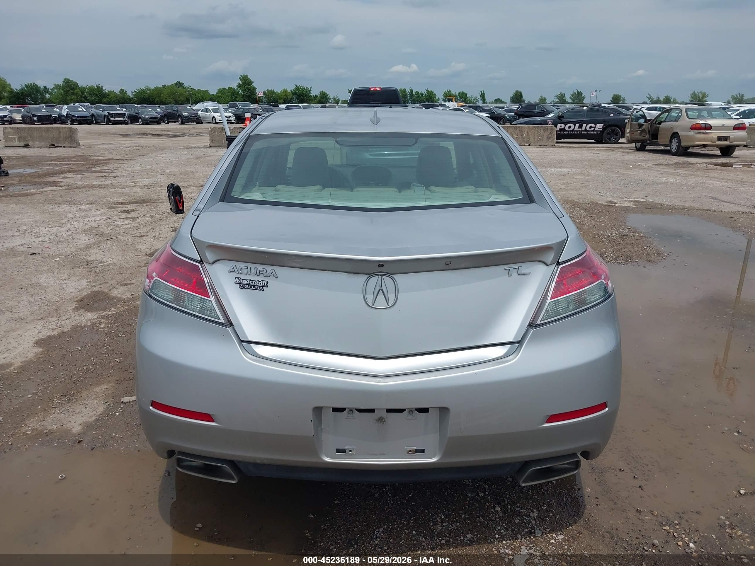 2012 Acura Tl 3.5 Silver vin: 19UUA8F5XCA027335