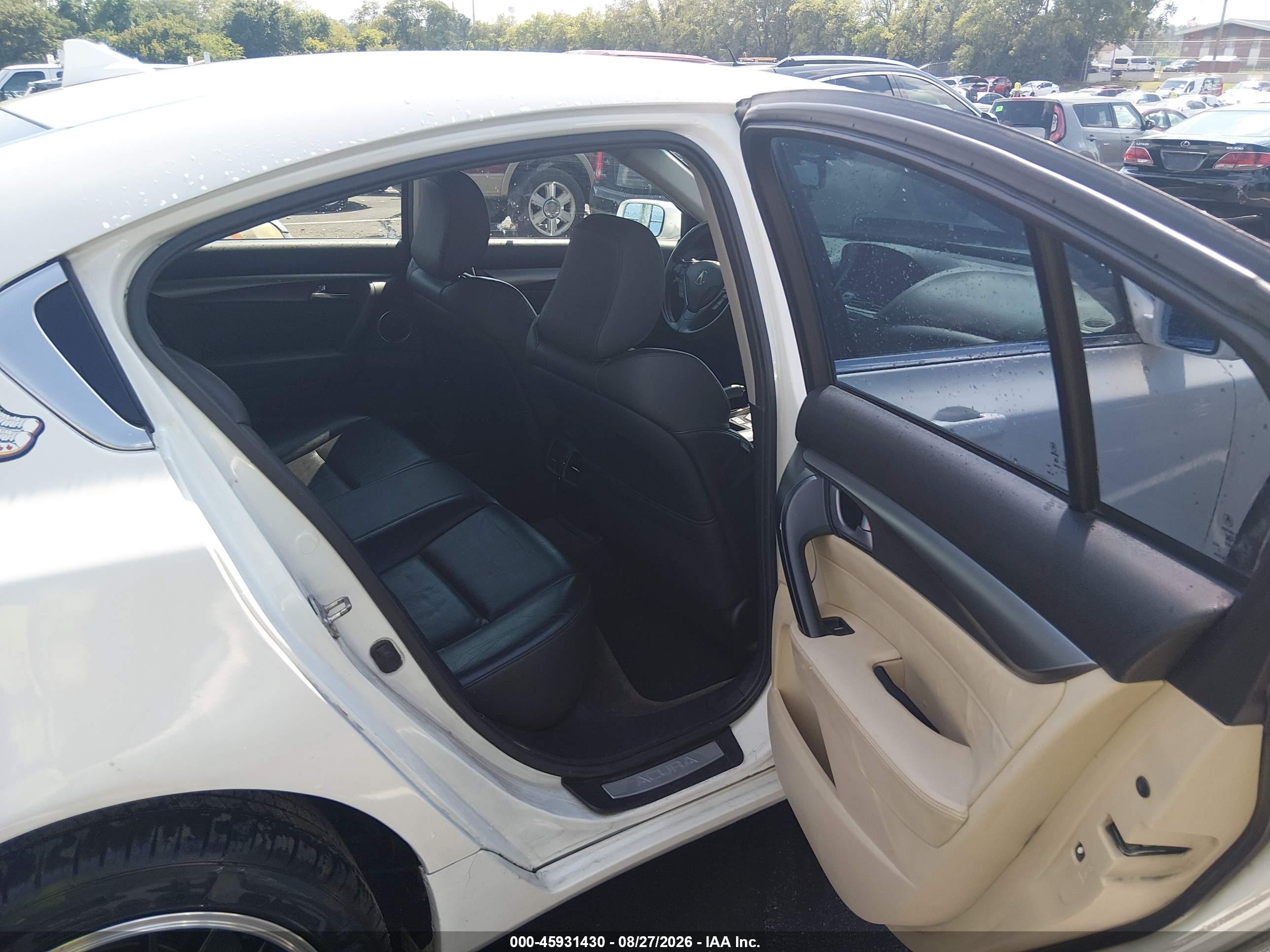 2013 Acura Tl 3.5 White vin: 19UUA8F5XDA006535