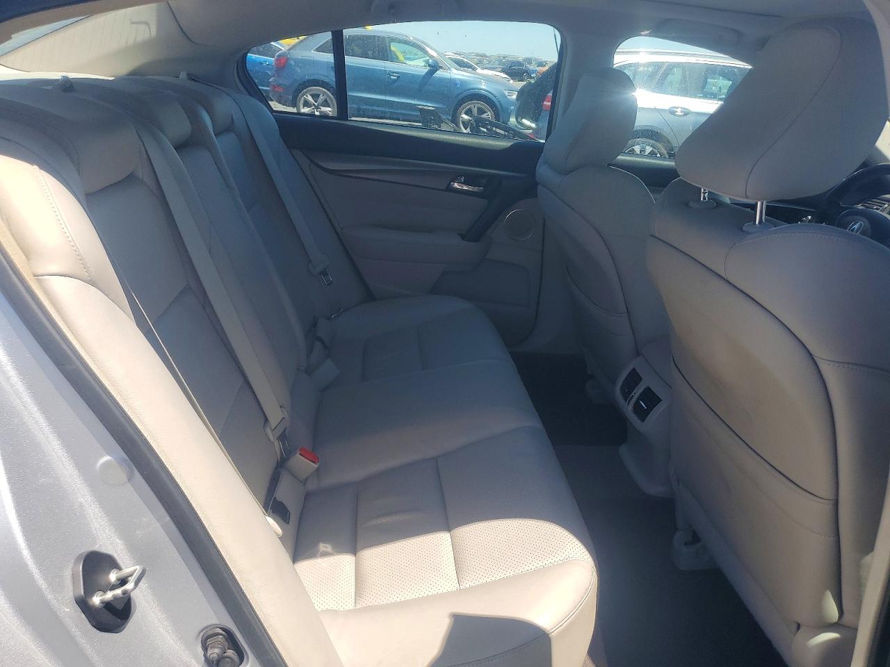2012 Acura Tl Silver vin: 19UUA8F73CA035956