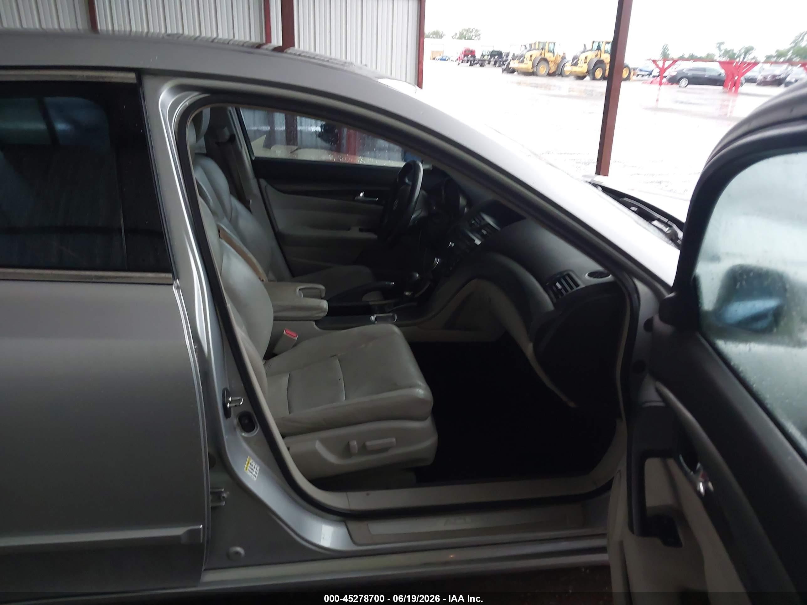 2012 Acura Tl 3.5 Silver vin: 19UUA8F79CA032348