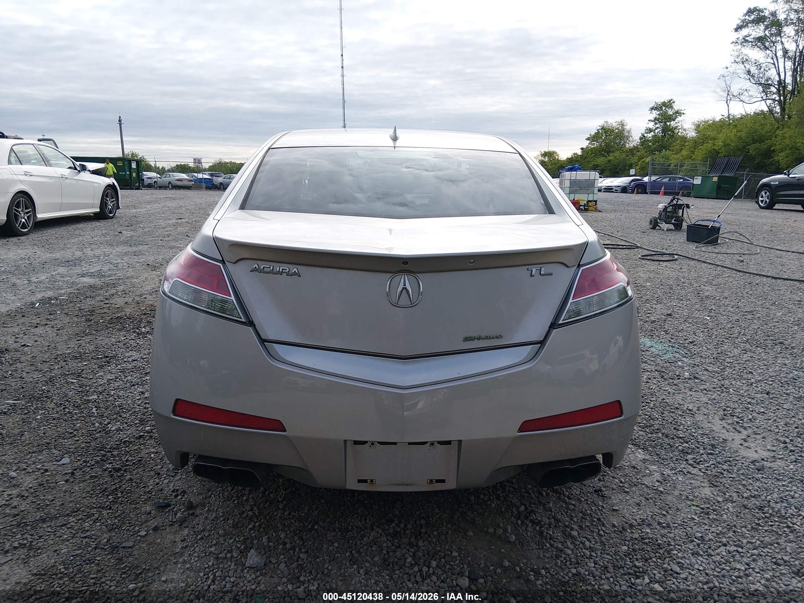 2009 Acura Tl 3.7 Silver vin: 19UUA96539A004803