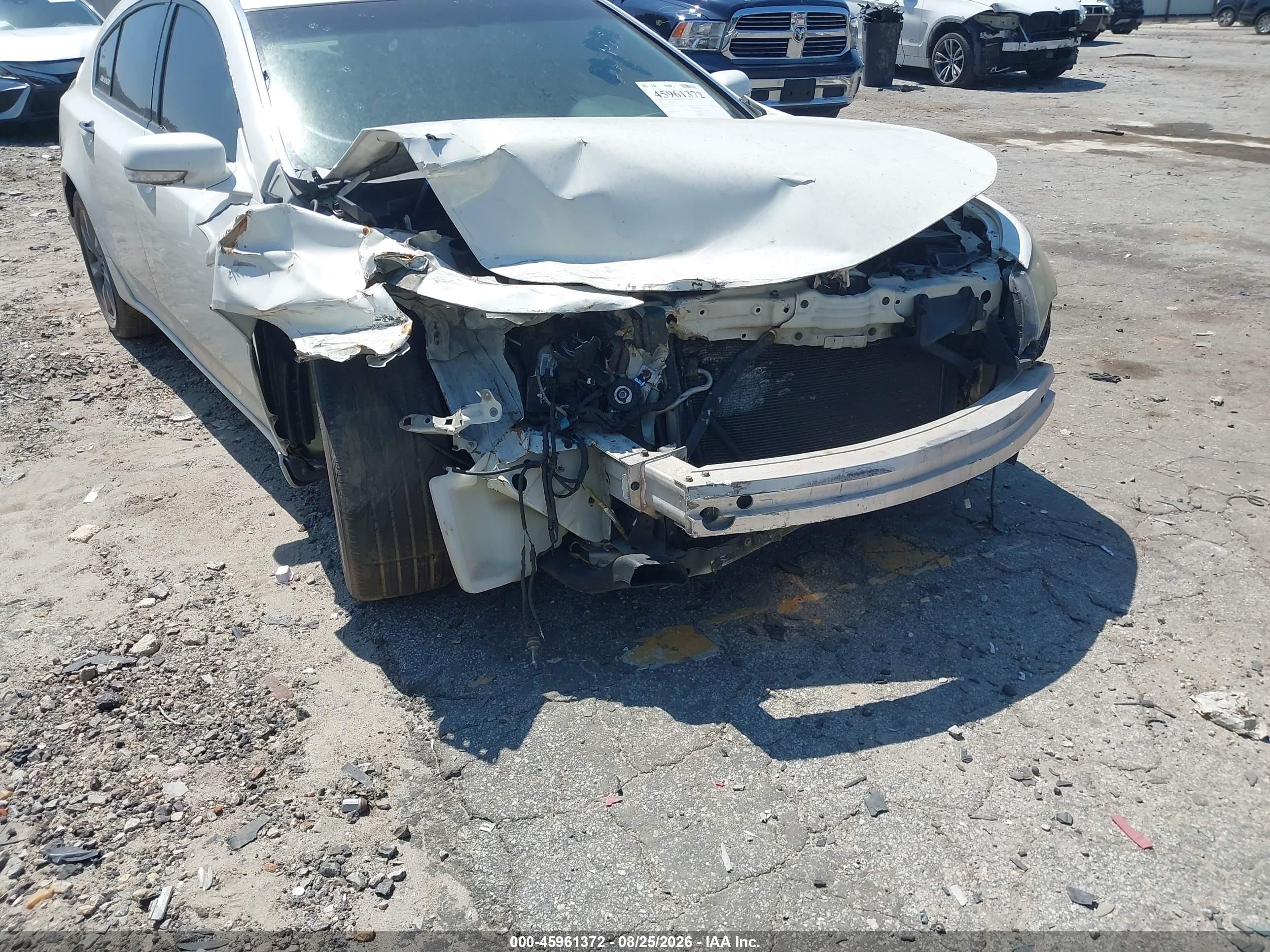 2009 Acura Tl 3.7 White vin: 19UUA96579A003394