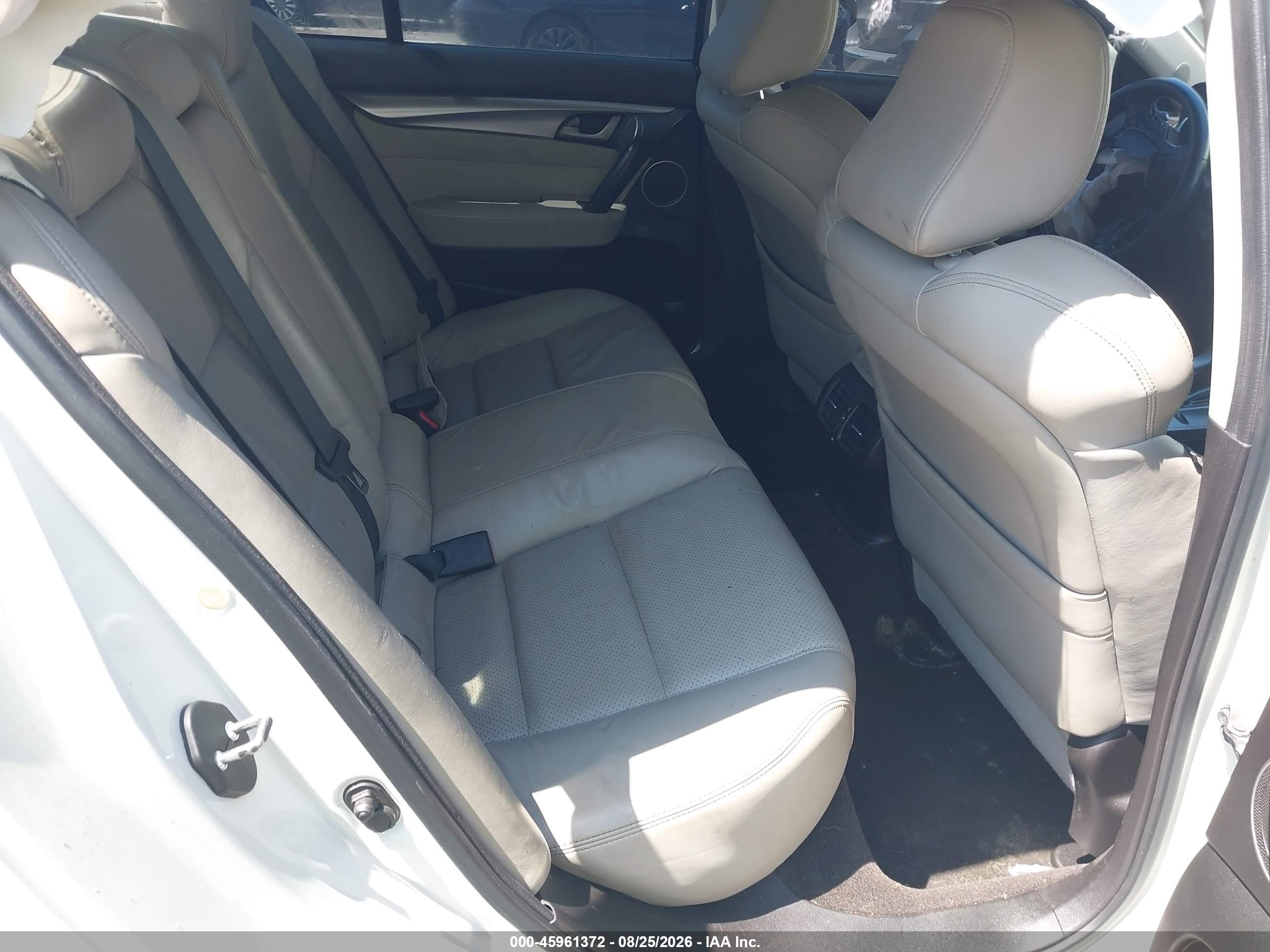 2009 Acura Tl 3.7 White vin: 19UUA96579A003394