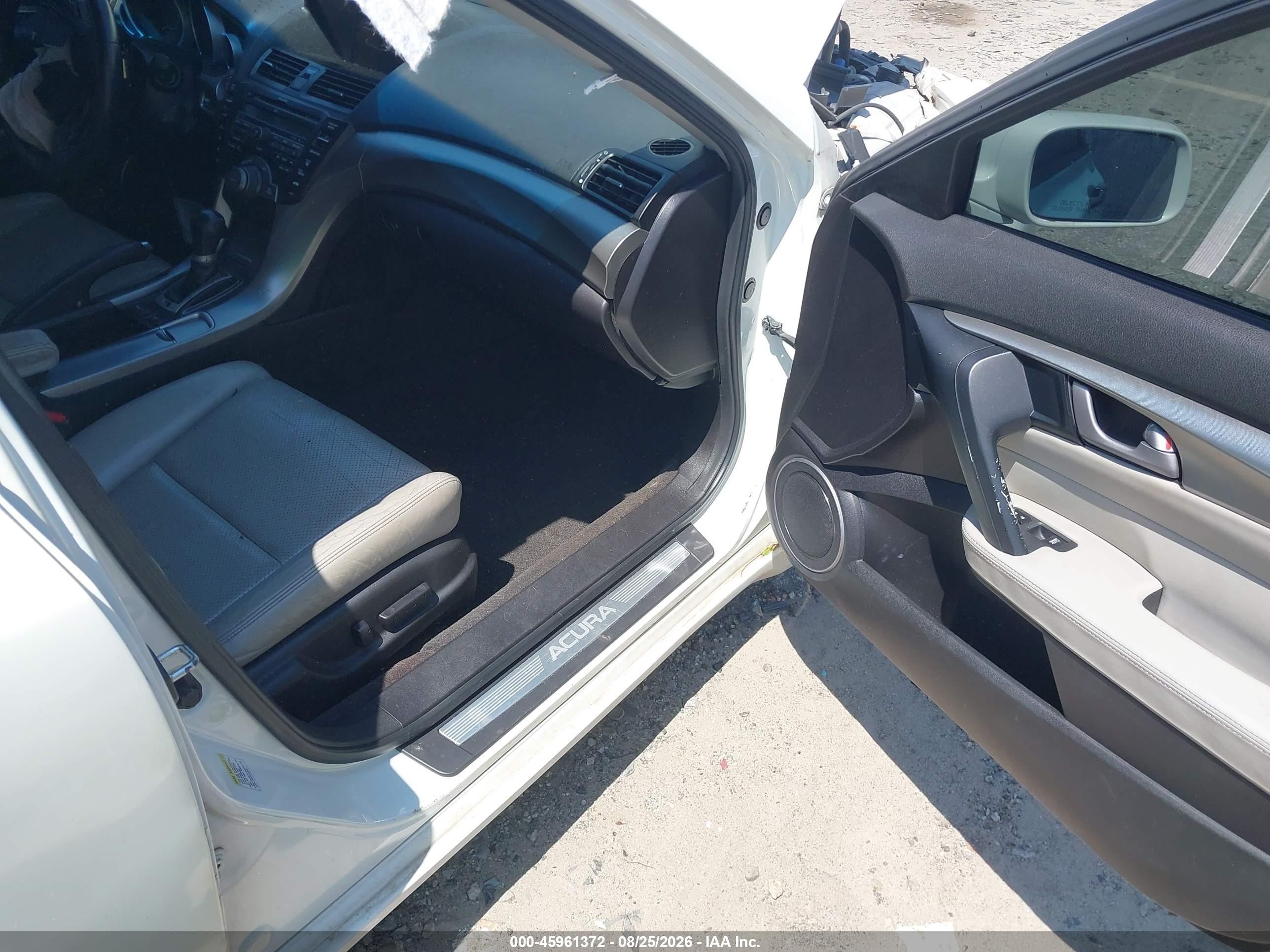 2009 Acura Tl 3.7 White vin: 19UUA96579A003394