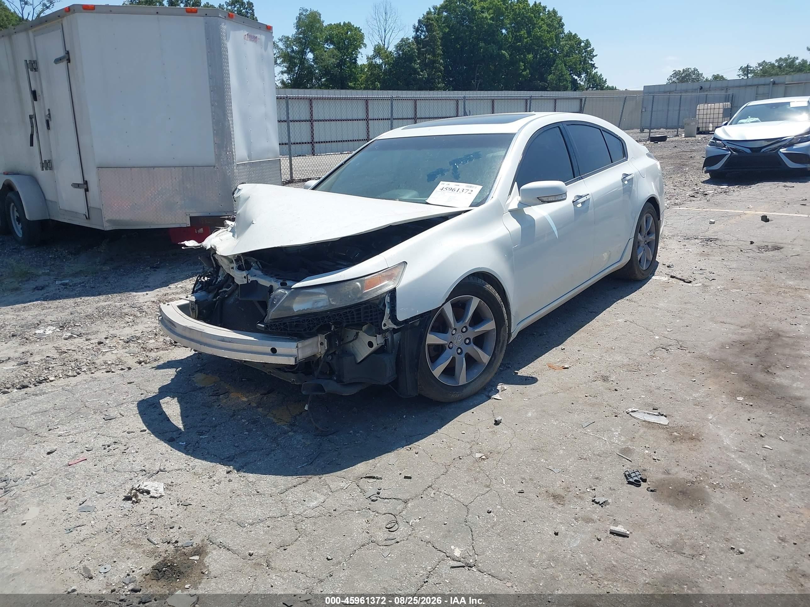 2009 Acura Tl 3.7 White vin: 19UUA96579A003394