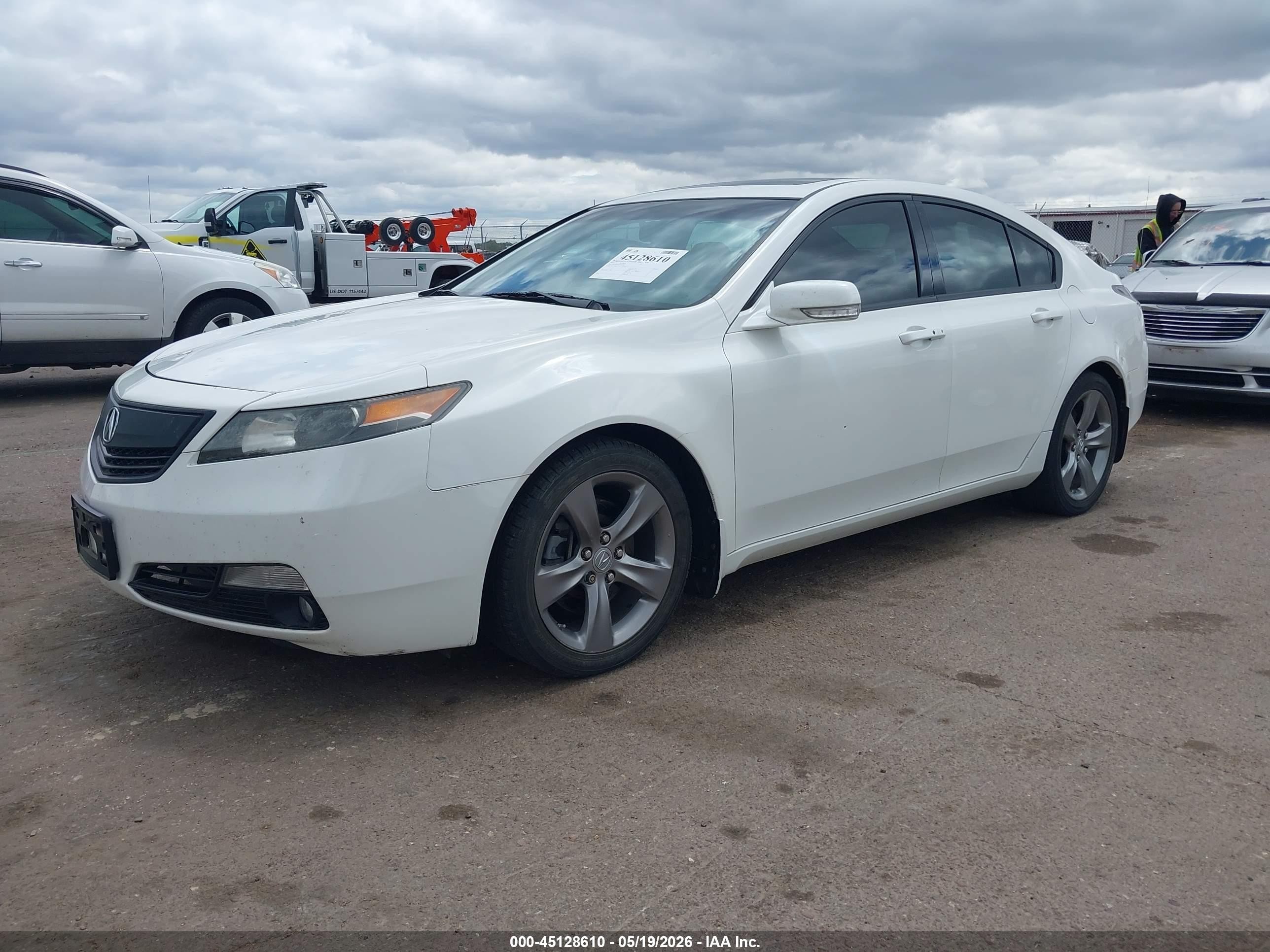 2013 Acura Tl 3.7 White vin: 19UUA9E52DA005645