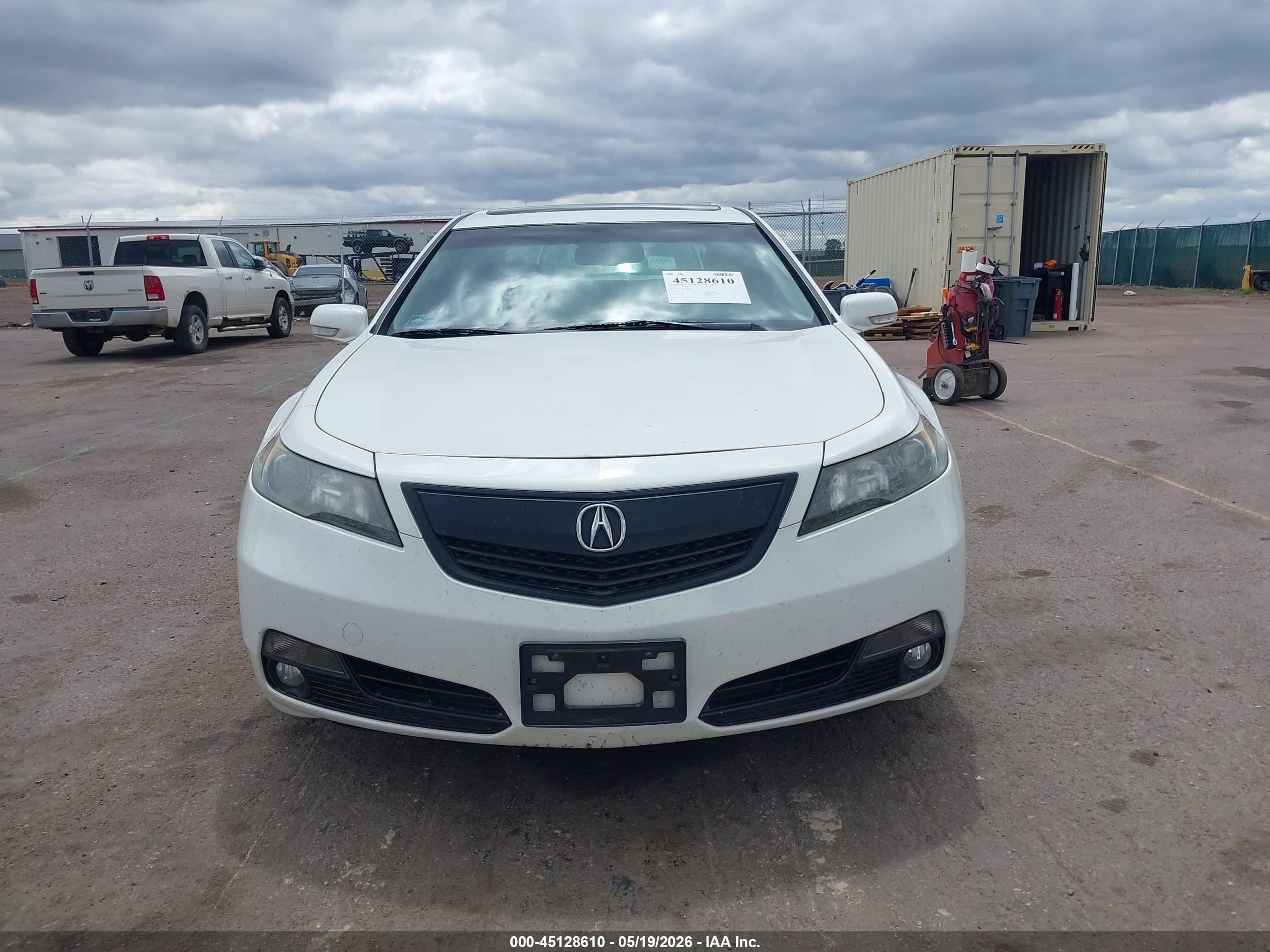 2013 Acura Tl 3.7 White vin: 19UUA9E52DA005645