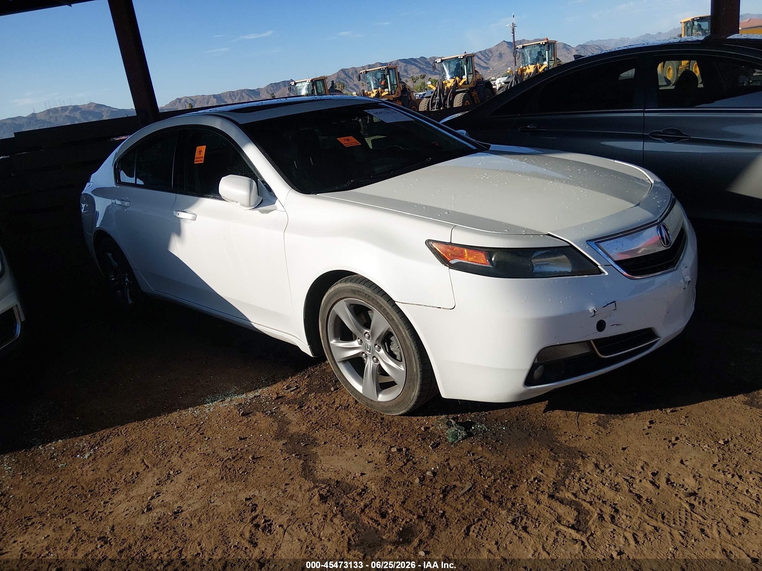 2013 Acura Tl 3.7 White vin: 19UUA9E55DA005638