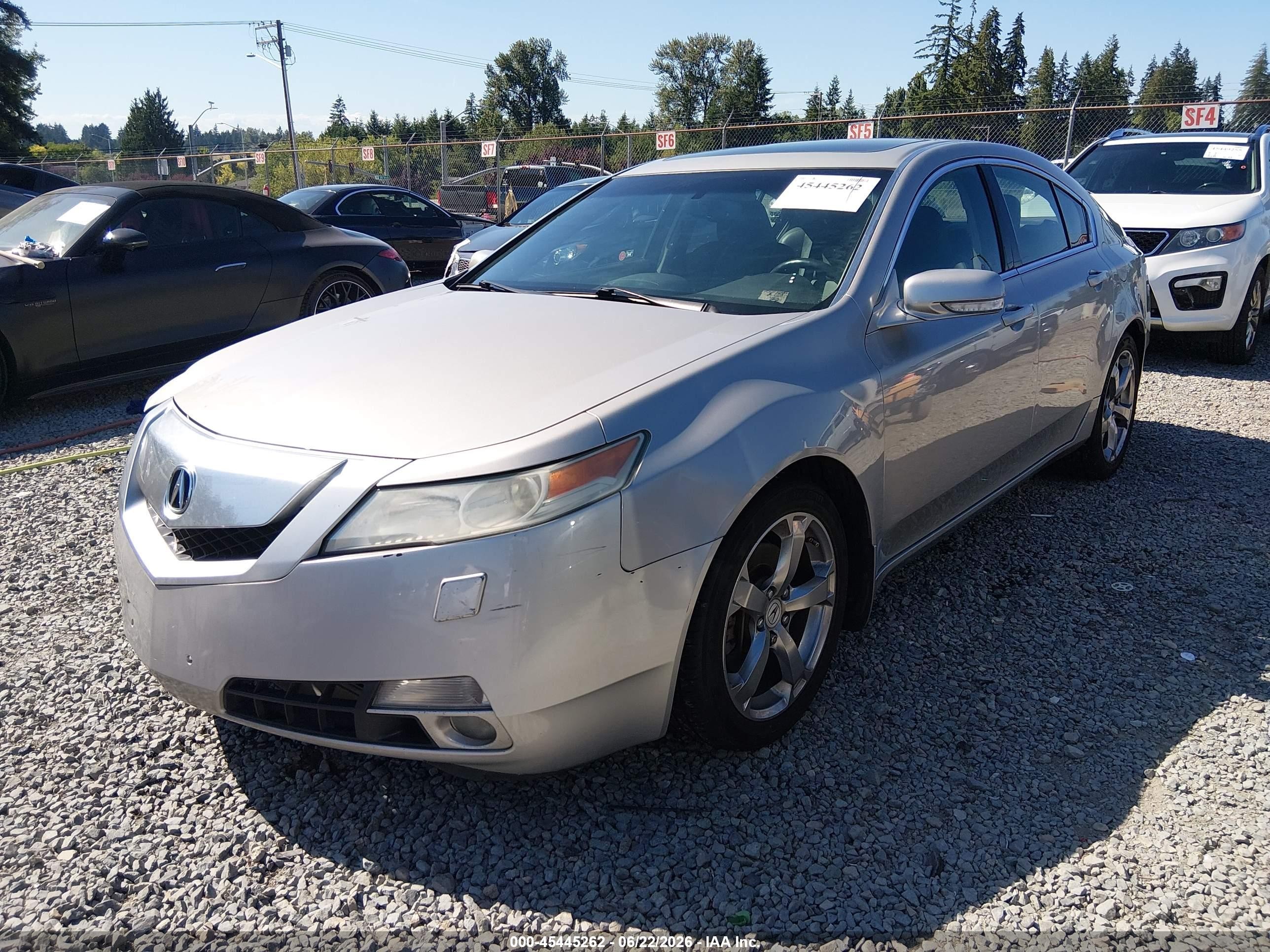 2010 Acura Tl 3.7 Silver vin: 19UUA9F21AA800766