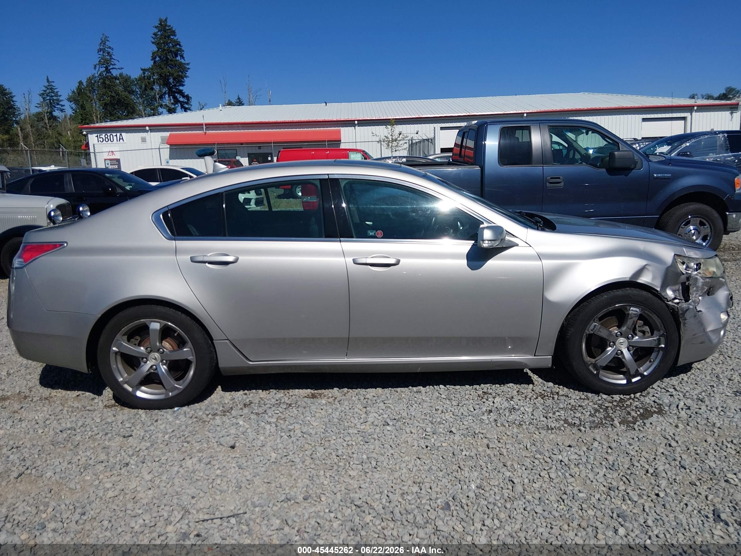 2010 Acura Tl 3.7 Silver vin: 19UUA9F21AA800766
