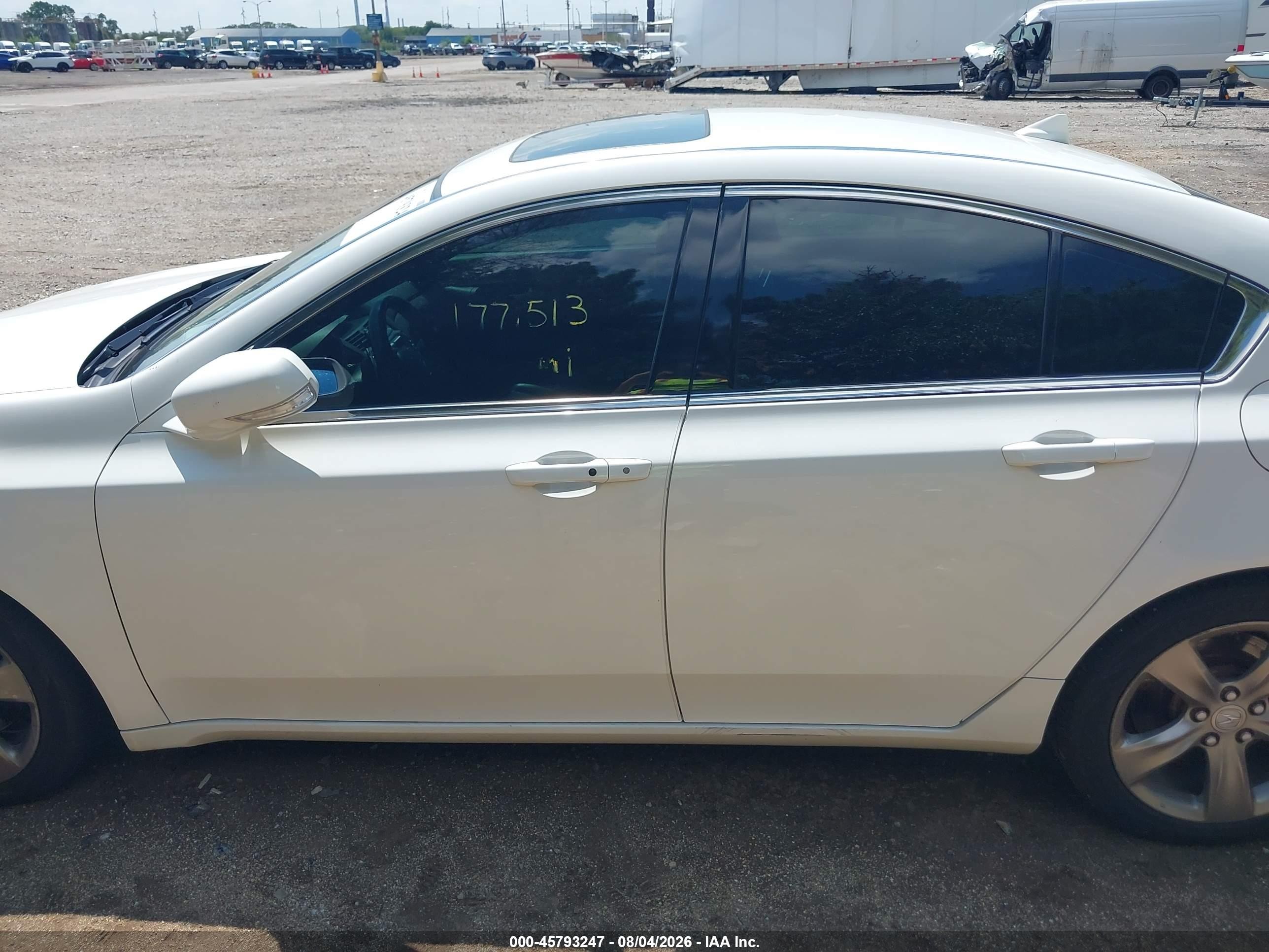 2012 Acura Tl 3.7 White vin: 19UUA9F50CA011070