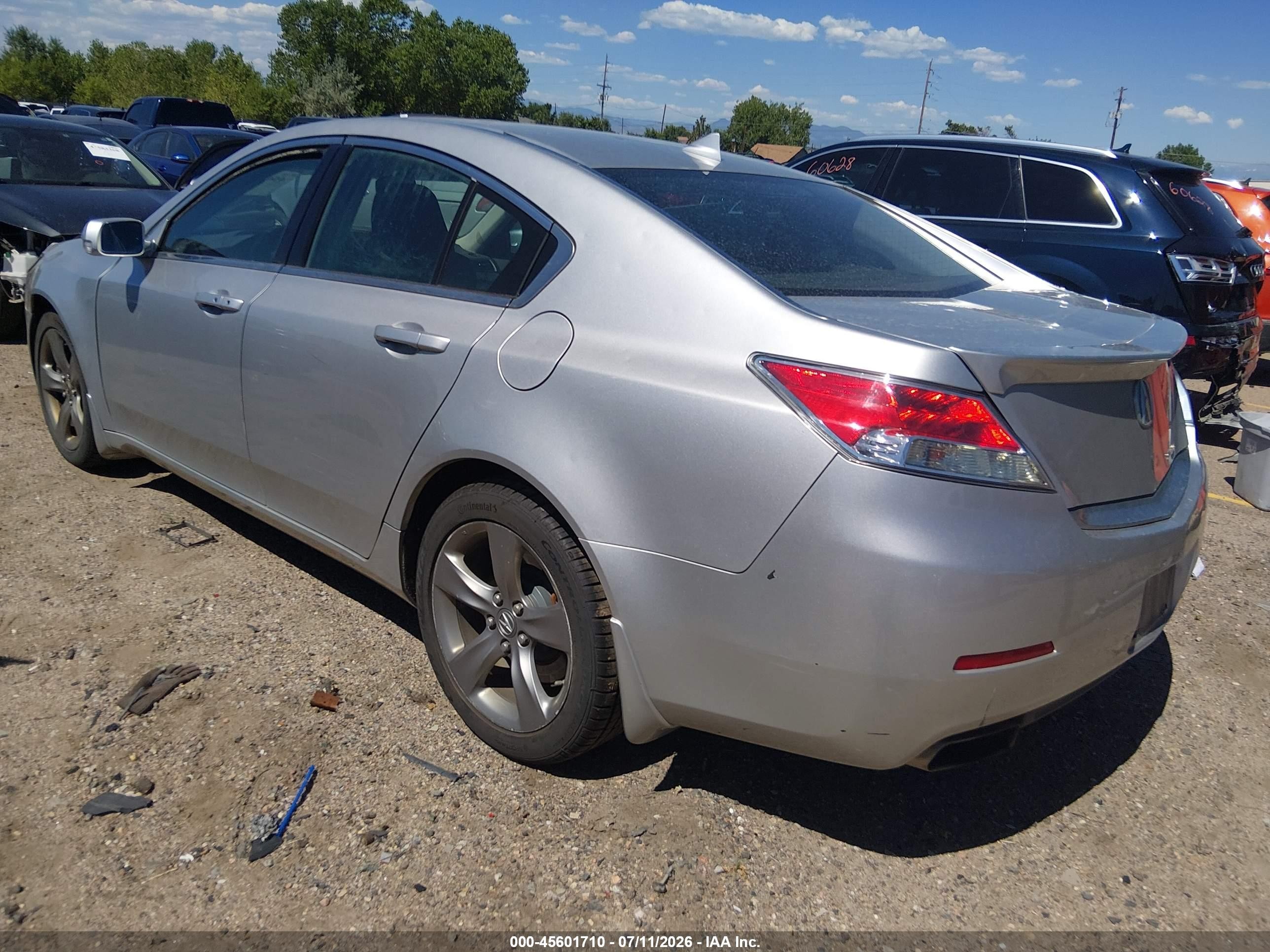 2013 Acura Tl 3.7 Silver vin: 19UUA9F50DA004444