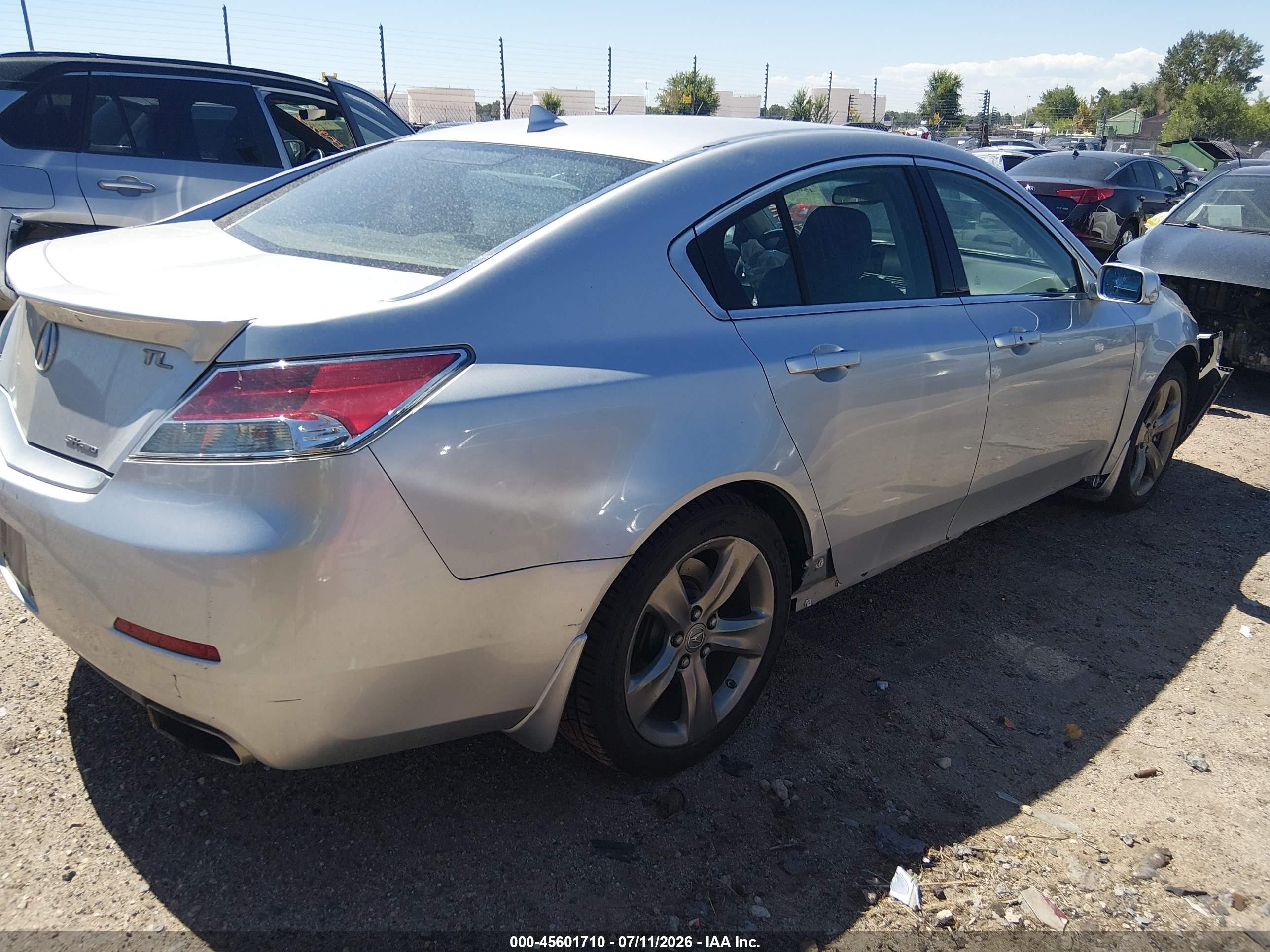 2013 Acura Tl 3.7 Silver vin: 19UUA9F50DA004444