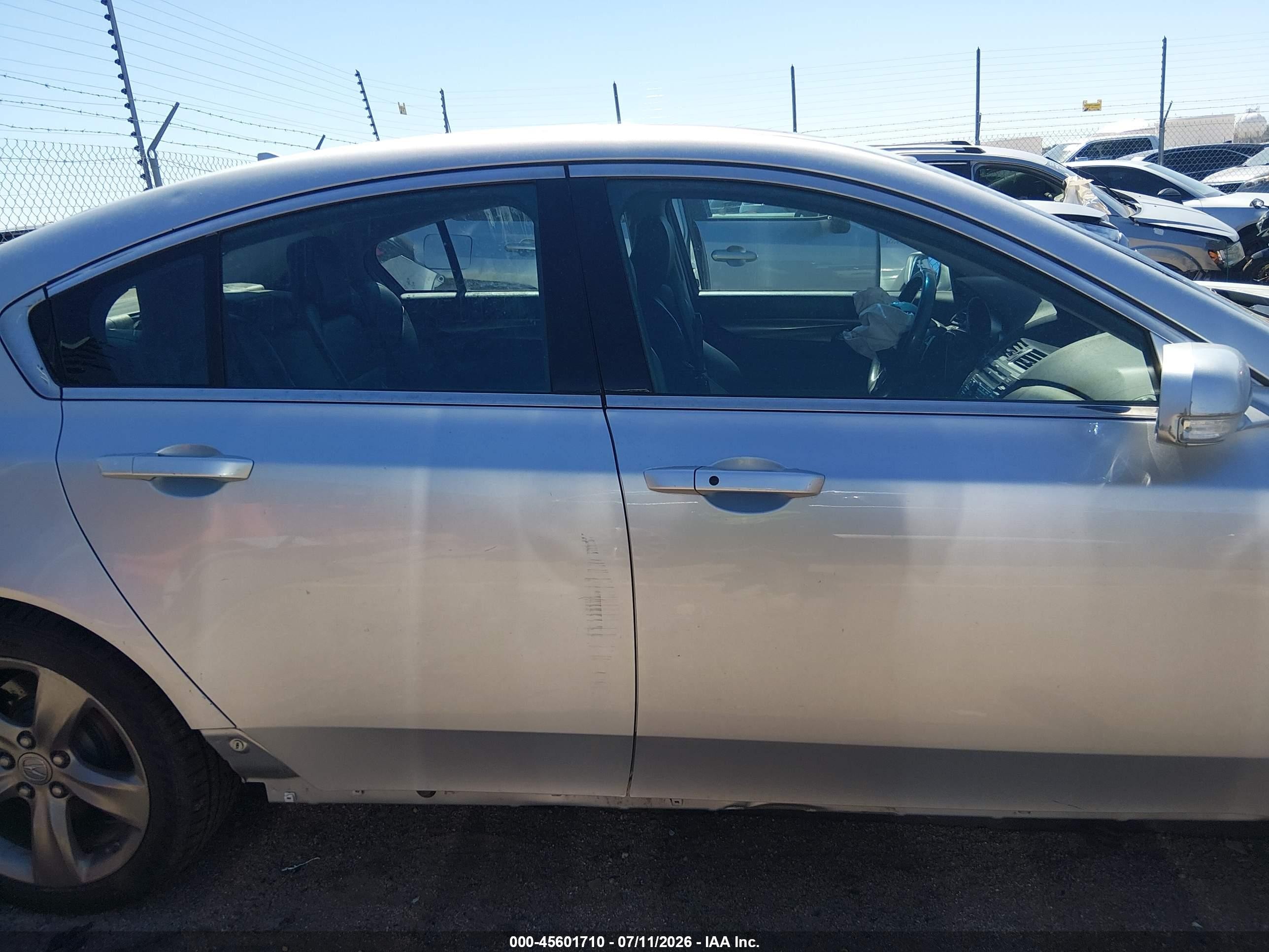 2013 Acura Tl 3.7 Silver vin: 19UUA9F50DA004444